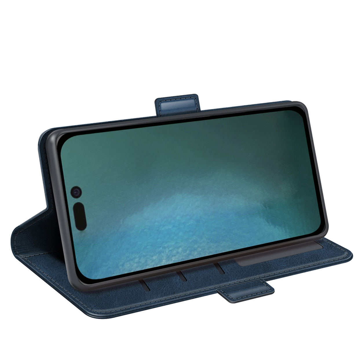 Blauwe telefoonhoes. Telefoon zit in de open hoes. Het scherm van de telefoon is zichtbaar. Hoes lijkt van leer te zijn.