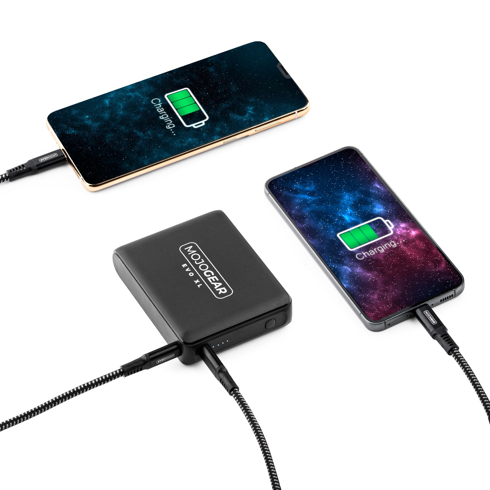 Deux téléphones se chargent à partir d'une batterie externe noire. Les téléphones ont des icônes de chargement.