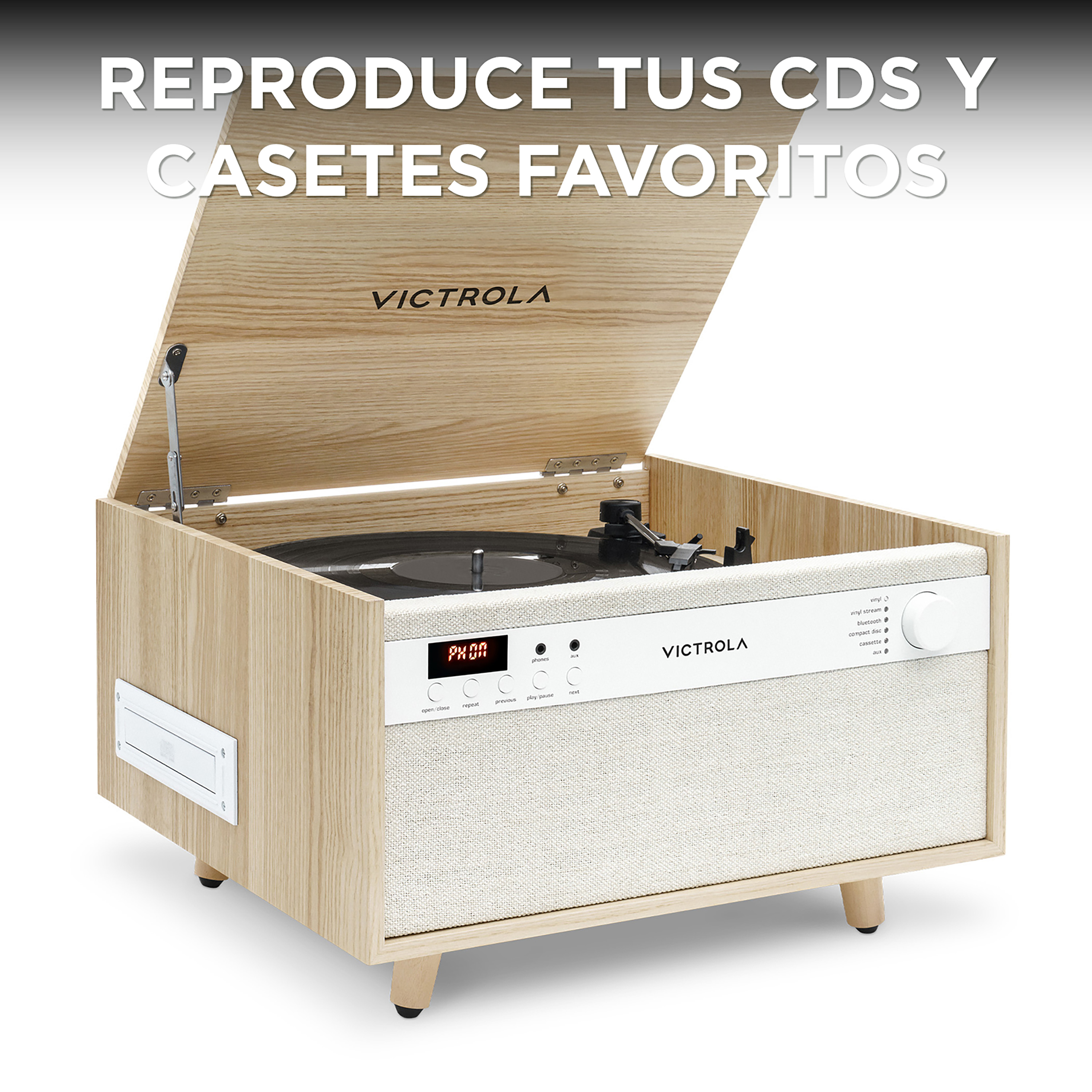 Un giradischi Victrola in legno con coperchio aperto, pulsanti e altoparlante.