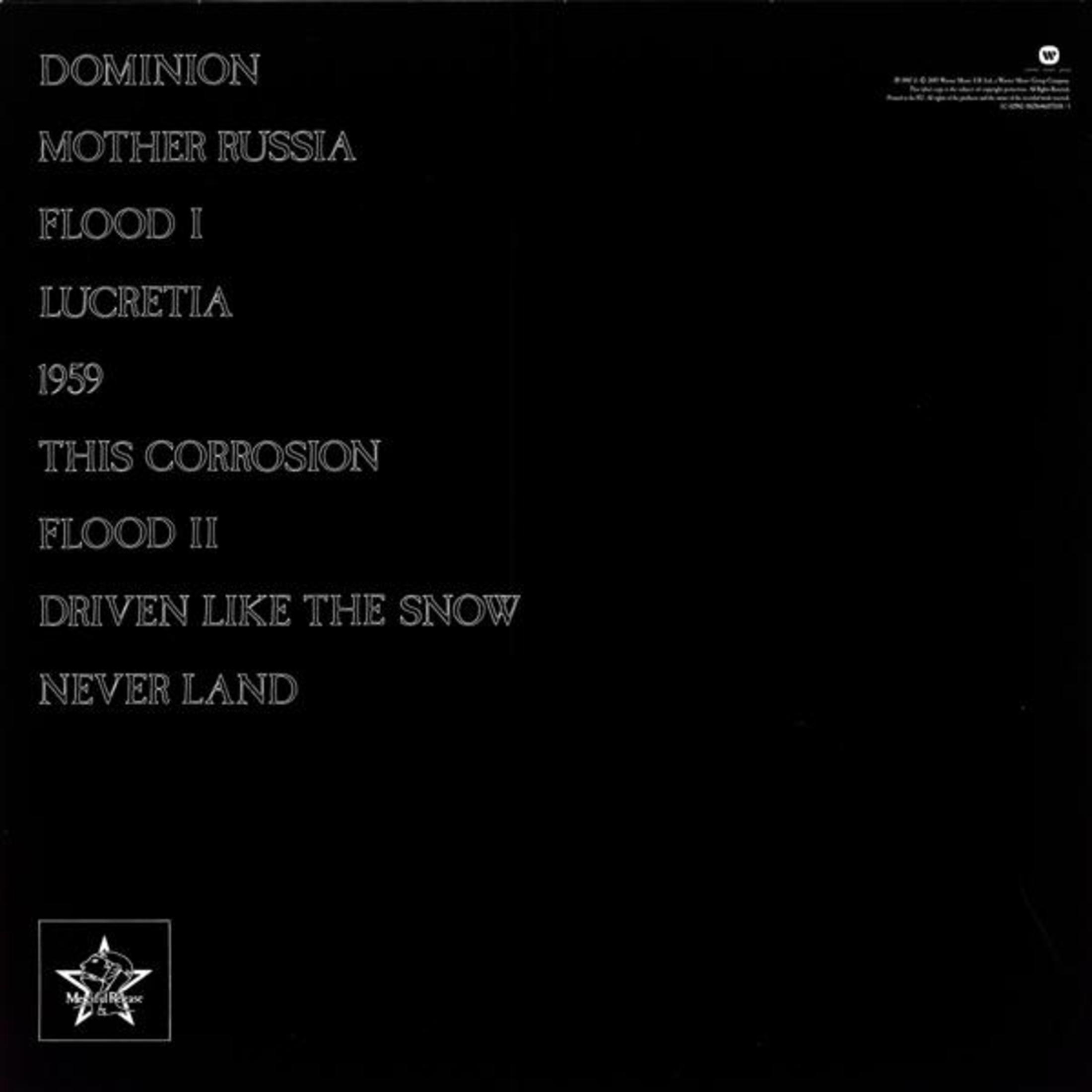 Copertina dell'album con un elenco di canzoni su sfondo nero. Testo bianco.