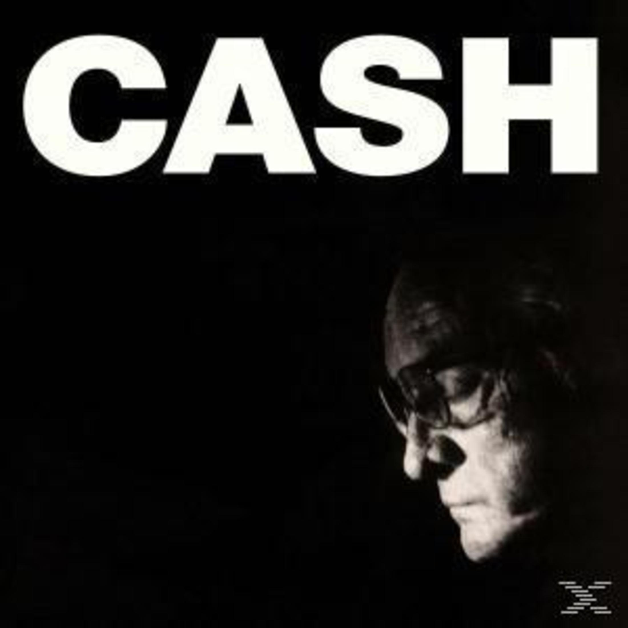 Copertina dell'album con CASH a grandi lettere bianche e il profilo dell'artista su sfondo nero.