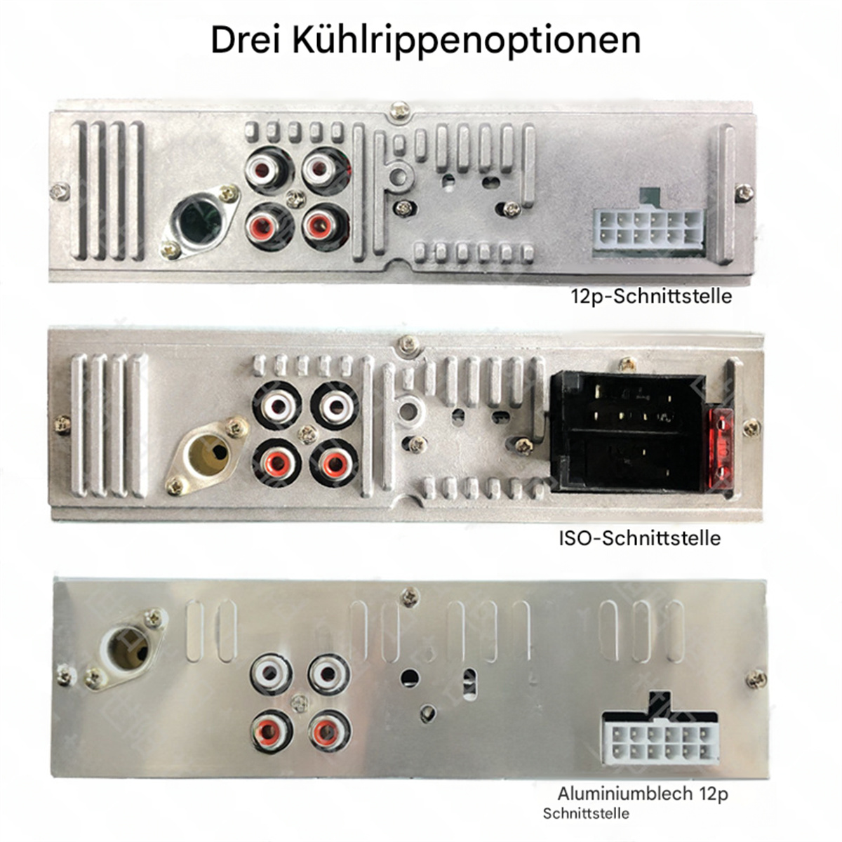 Drei Autoradio-Rückwände mit verschiedenen Kühlrippenoptionen und Schnittstellen.