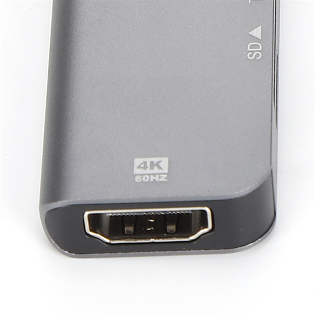 Silberner HDMI-Hub mit 4K 60Hz Text, HDMI-Anschluss, SD- und Typ-C-Anschlüssen, auf Weiß.