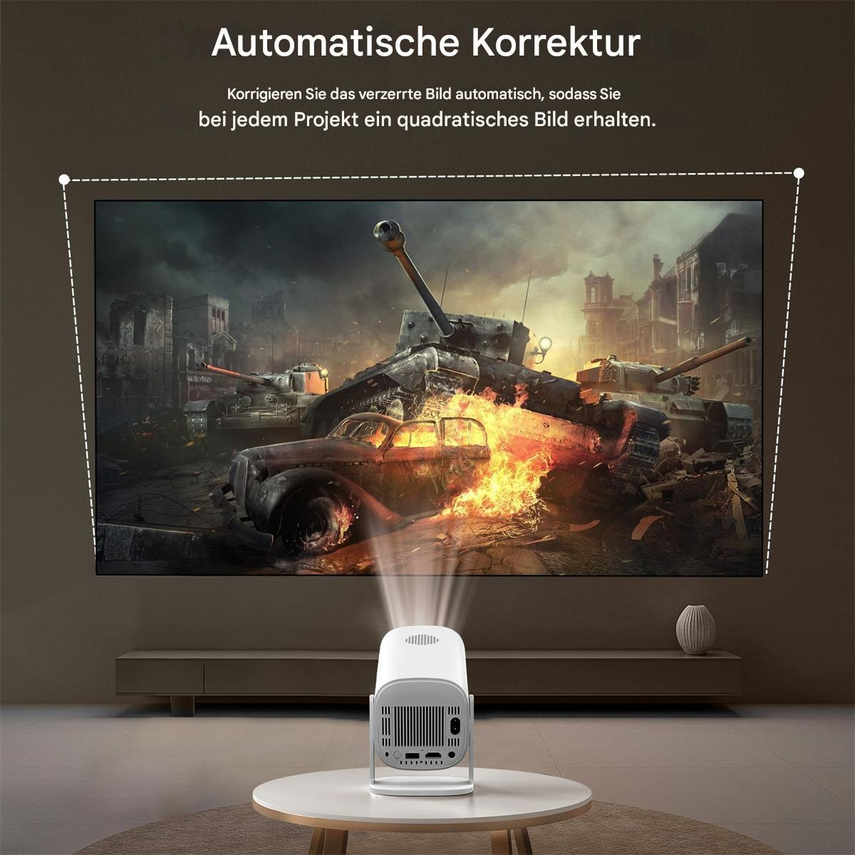 Ein Projektor, der ein Bild von Panzern und einem brennenden Auto an die Wand wirft.