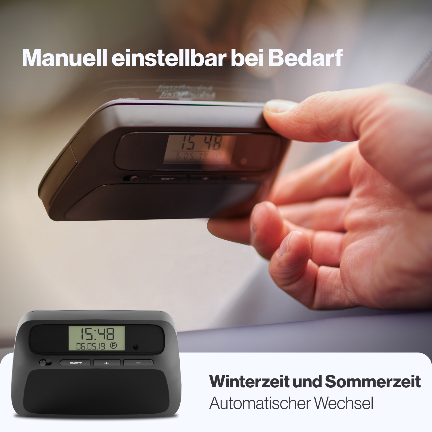 Hand hält eine schwarze Digitaluhr. Text oben: 'Manuell einstellbar bei Bedarf'.