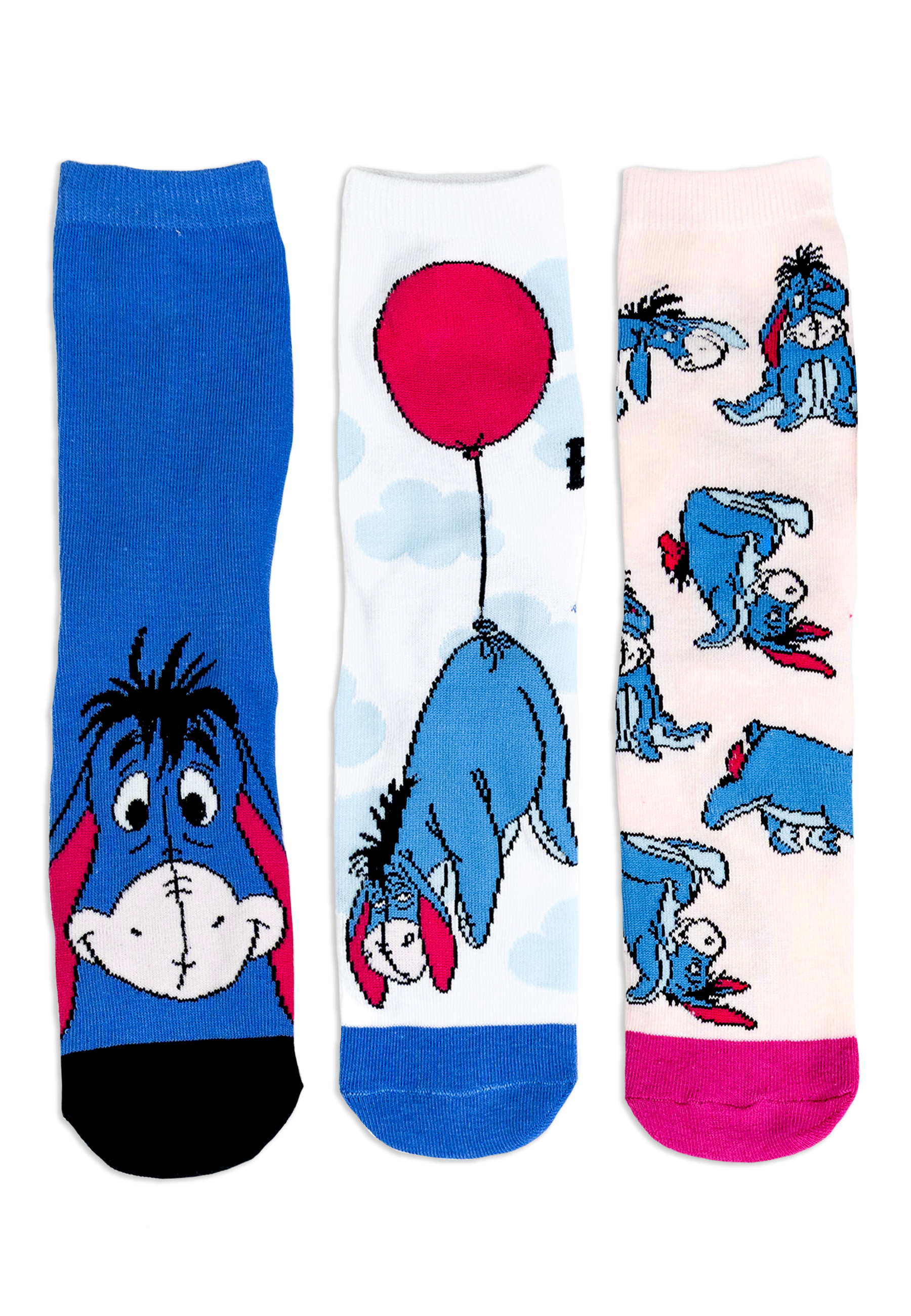 Drei Paar Eeyore-Socken: blau, weiß mit Eeyore und rosa mit sich wiederholenden Eeyores.