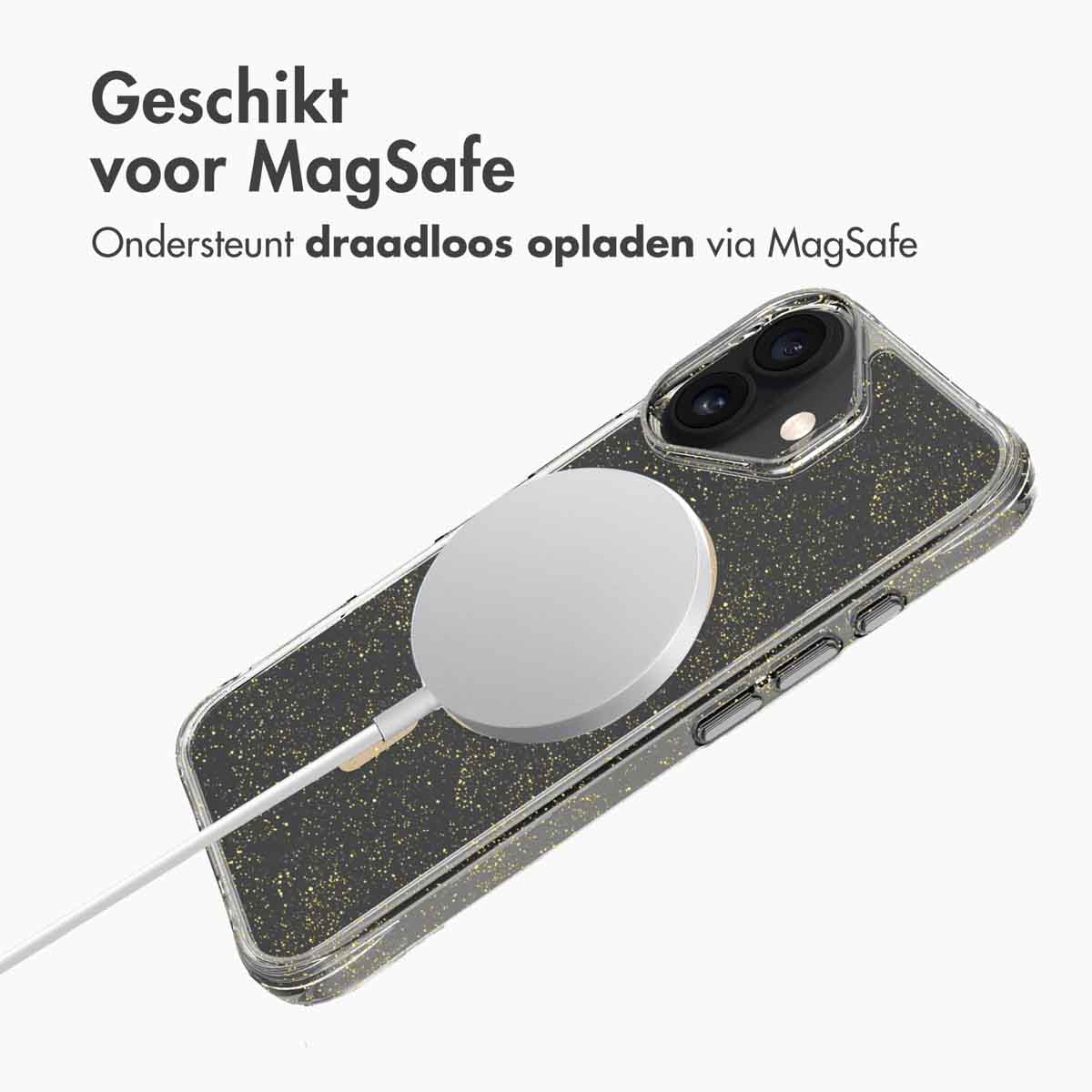 Een telefoonhoesje met een glitter achterkant en een witte MagSafe-oplader bevestigd.