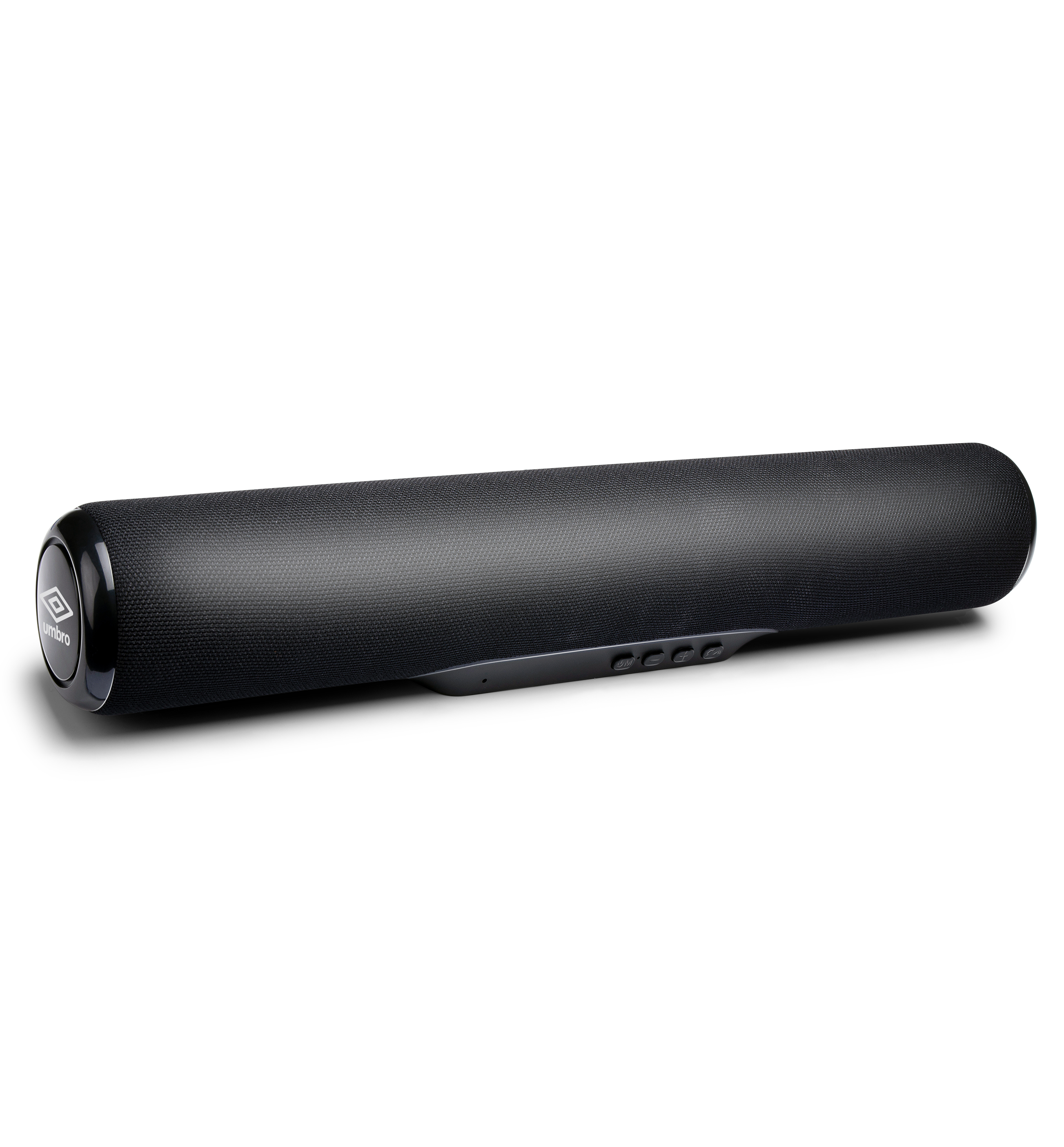 Una soundbar nera con il logo Umbro sull'estremità sinistra. Ha pulsanti di controllo. Sfondo bianco.