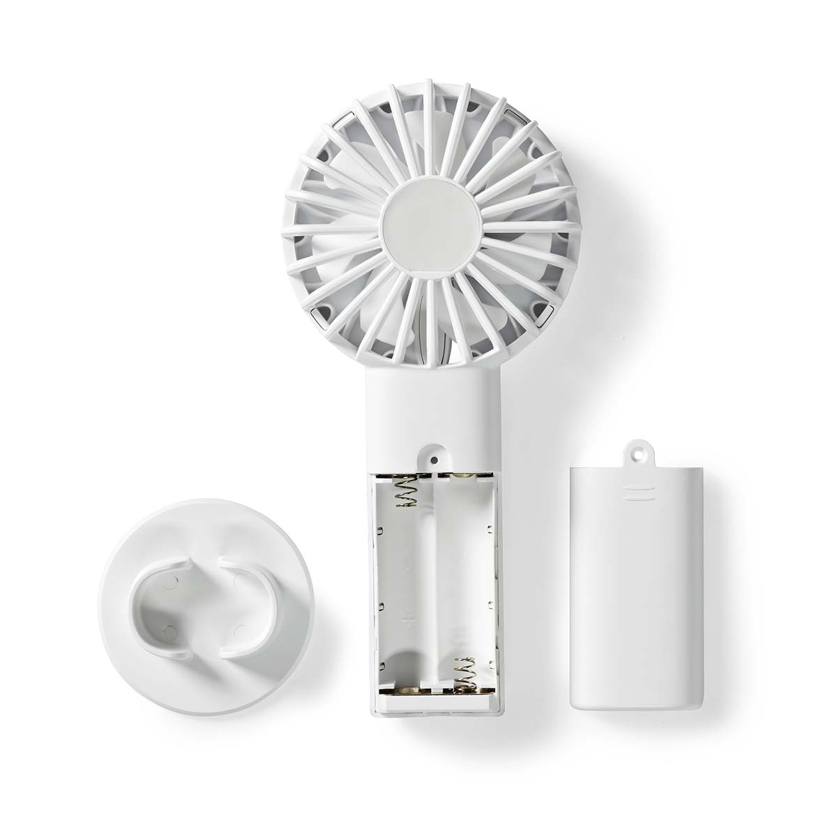Biały, rozebrany wentylator ręczny z komponentami na białej powierzchni.