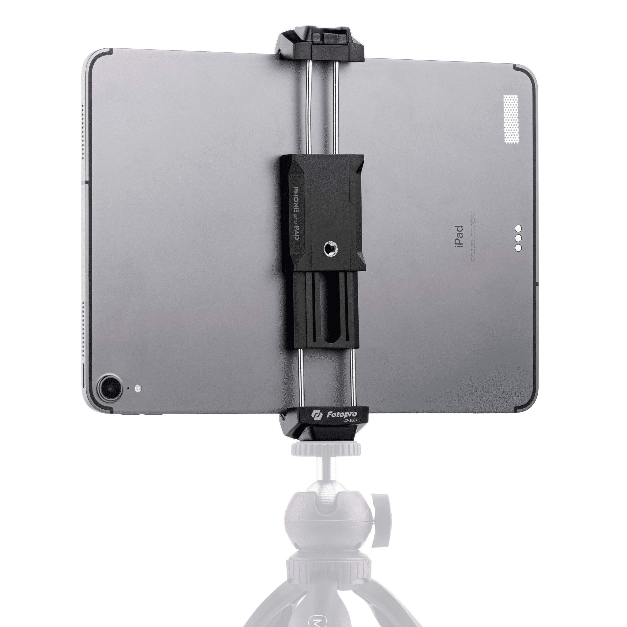 iPad sur un support de trépied. L'iPad est gris, tenu par un support noir avec rotule.