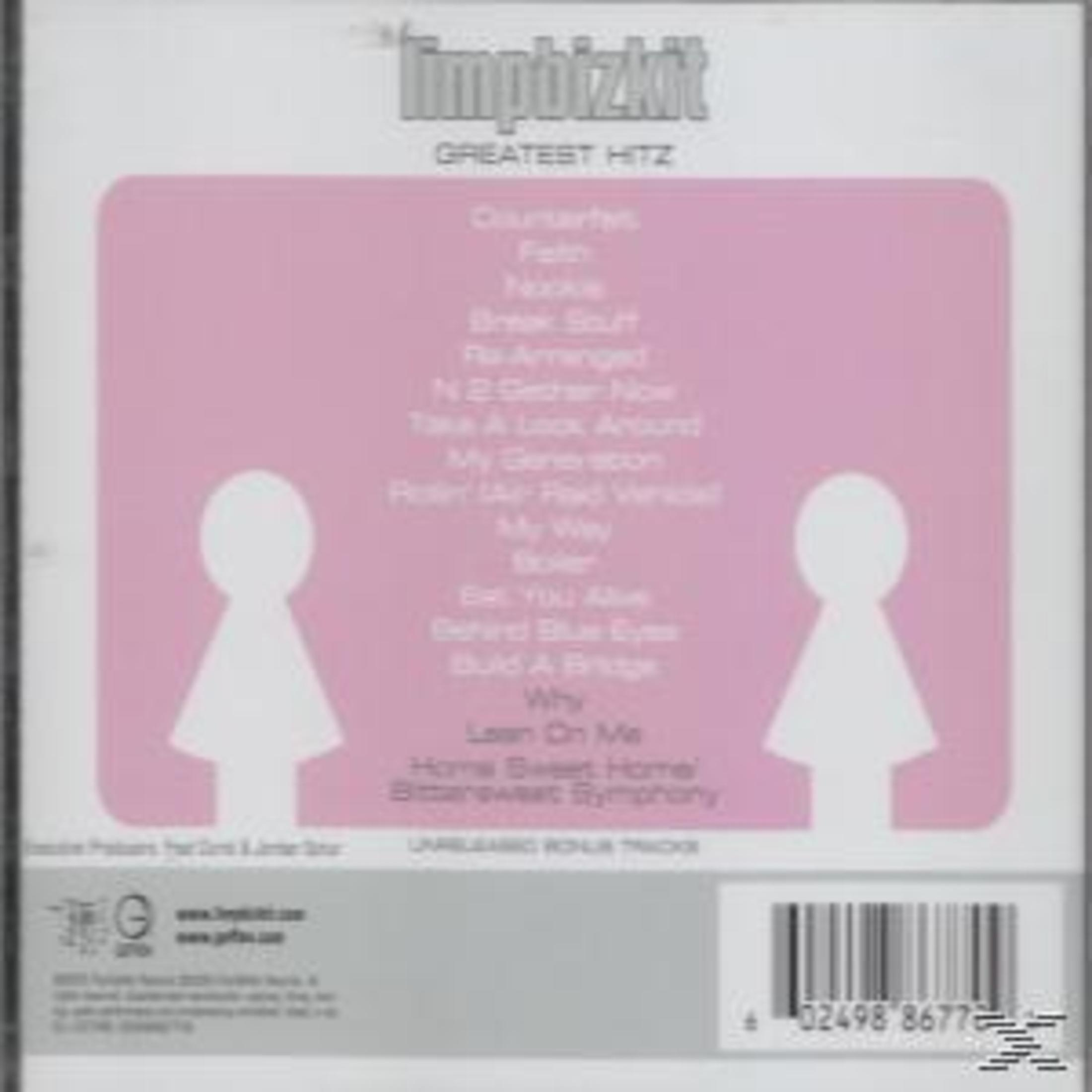 Copertina dell'album con sfondo rosa e il titolo dell'album. Ha un elenco di canzoni e due sagome bianche.