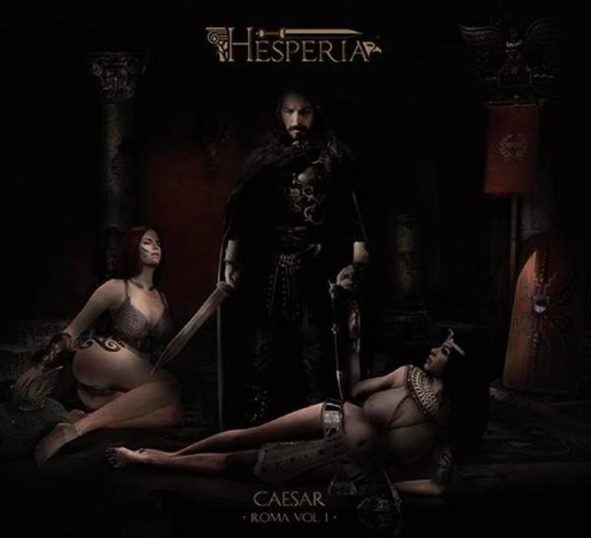 Copertina dell'album: Uomo con spada, due donne. Testo: "CAESAR - ROMA VOL I - Hesperia".
