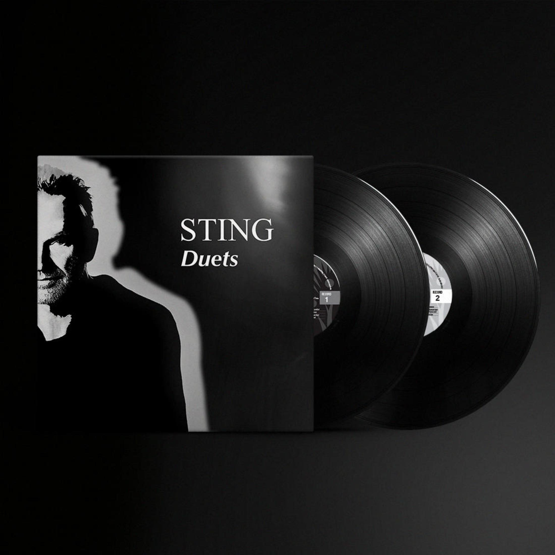 Albumhoes met Sting's profiel links en twee vinylplaten rechts. 'Duets' is geschreven.