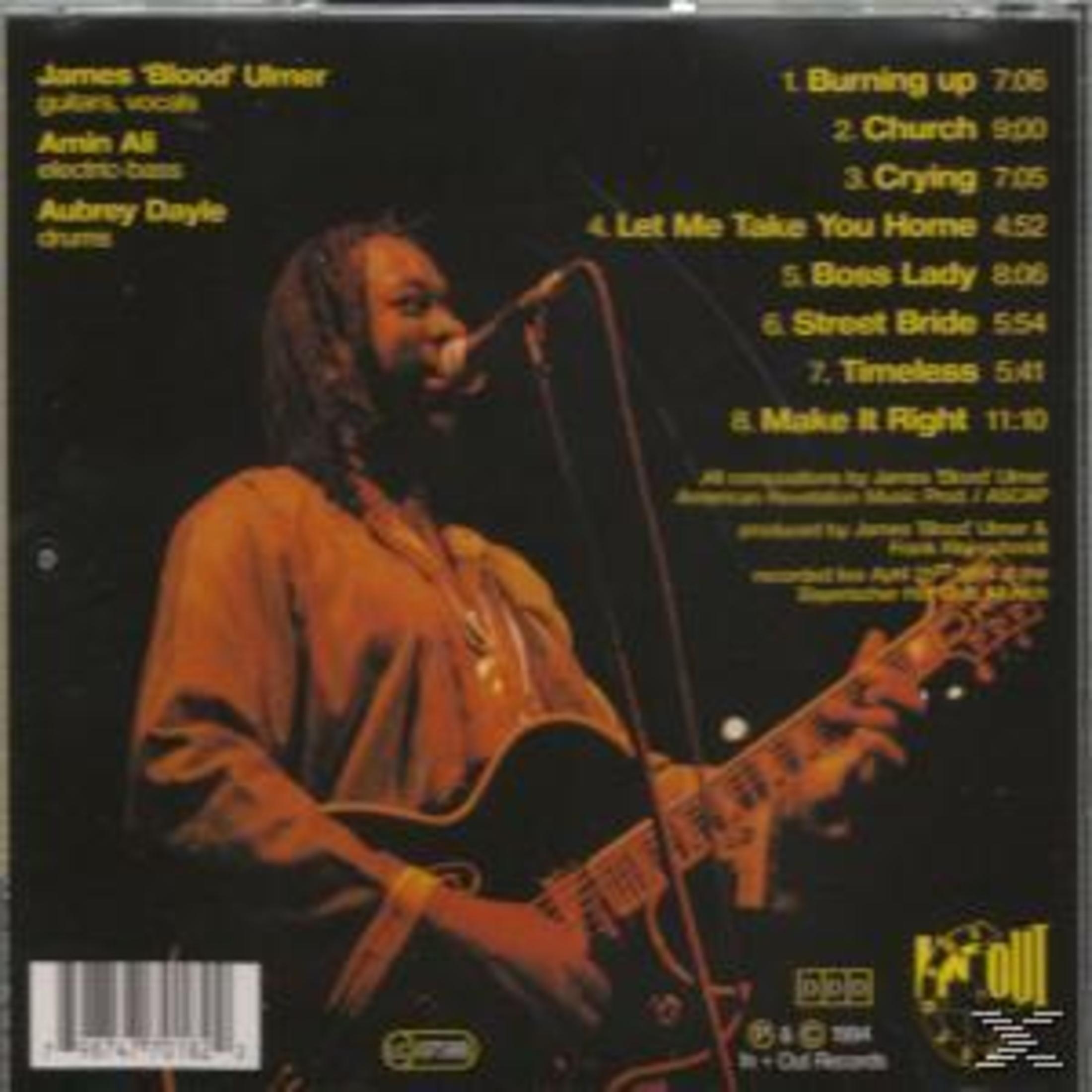 Albumhoes: Zwarte man speelt gitaar en zingt. De tracklist van het album staat rechts.