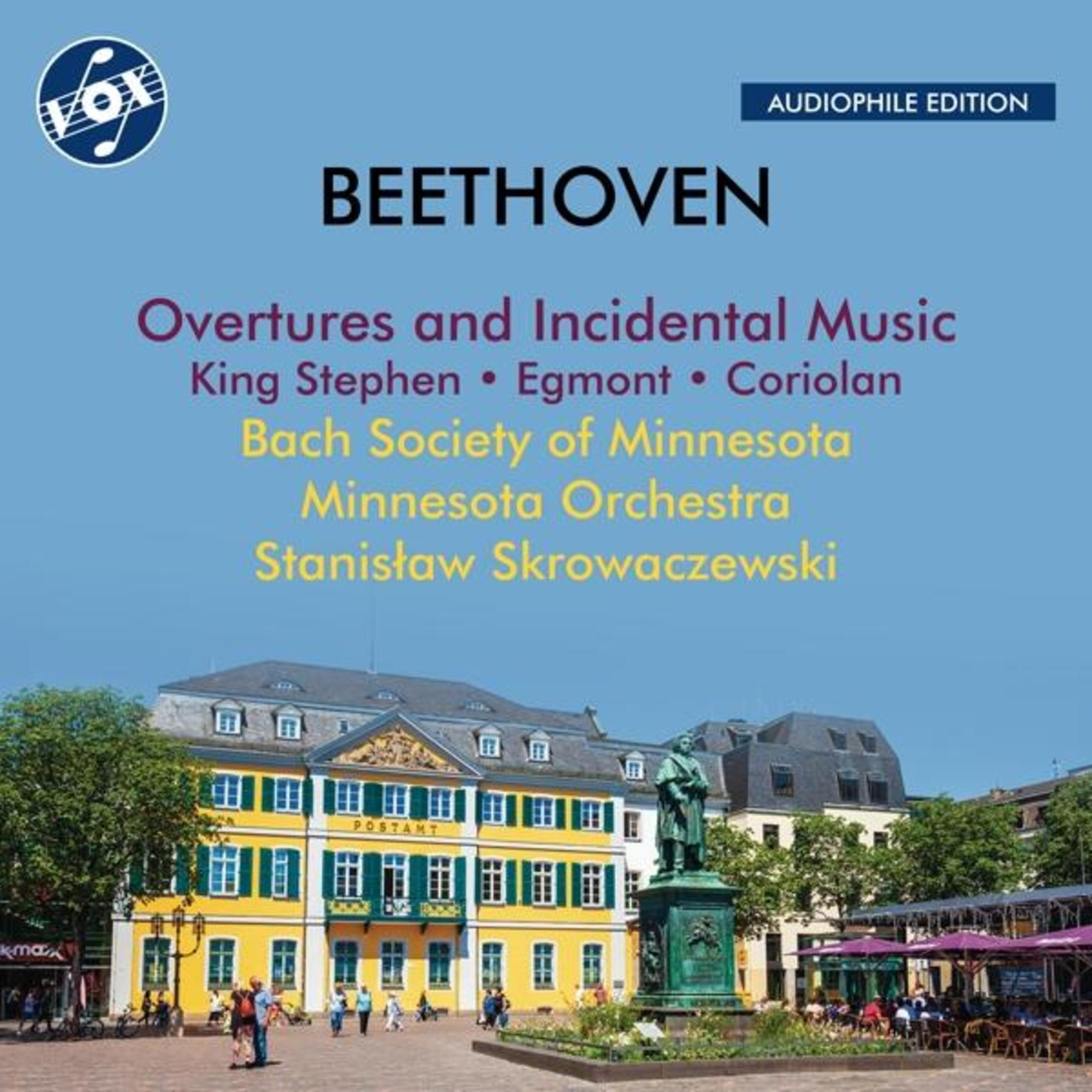 Couverture d'album pour les ouvertures de Beethoven, avec une ville et une statue en arrière-plan.