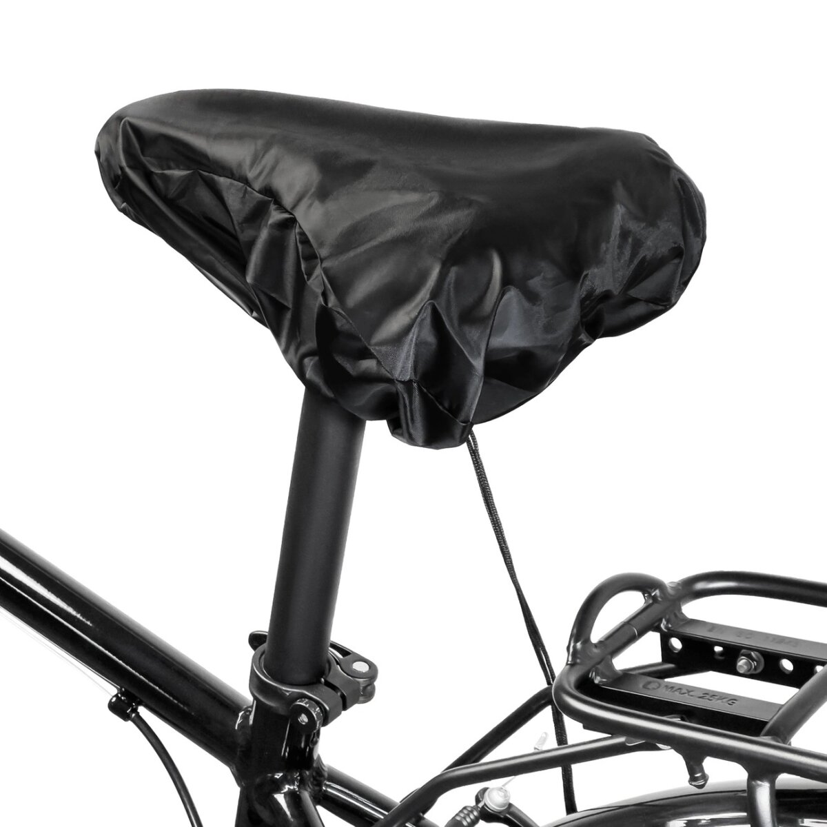 Schwarzer Fahrradsattelbezug auf einem schwarzen Fahrrad. Der Sitz ist über dem Gepäckträger.