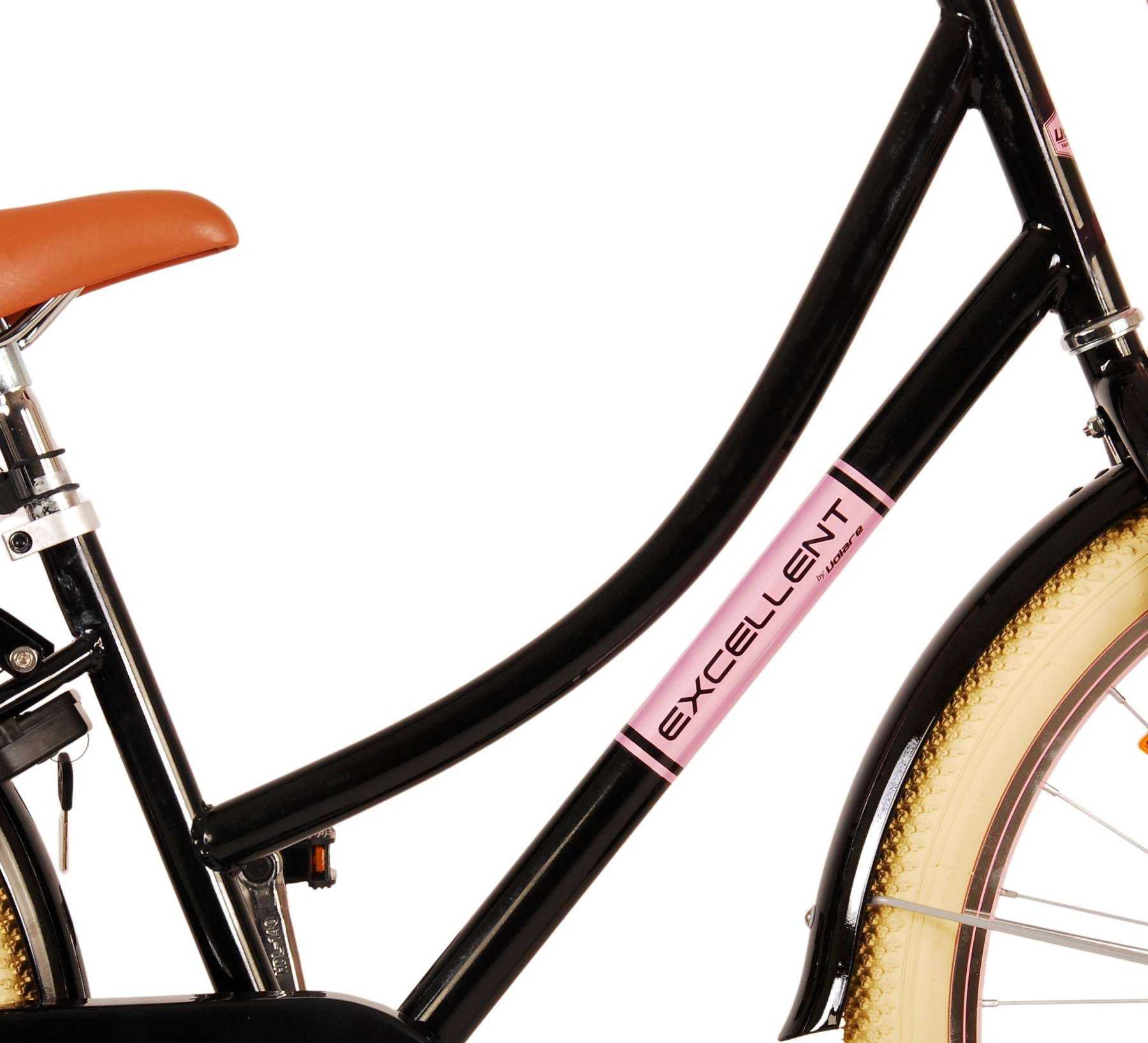 Ein schwarzer Fahrradrahmen mit dem Wort „EXCELLENT“ in Pink auf dem Rahmen.