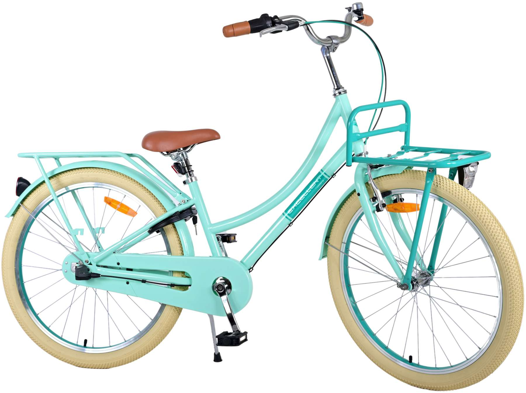 Ein hellgrünes Fahrrad mit braunem Sattel und Korb. Es ist auf einem weißen Hintergrund.