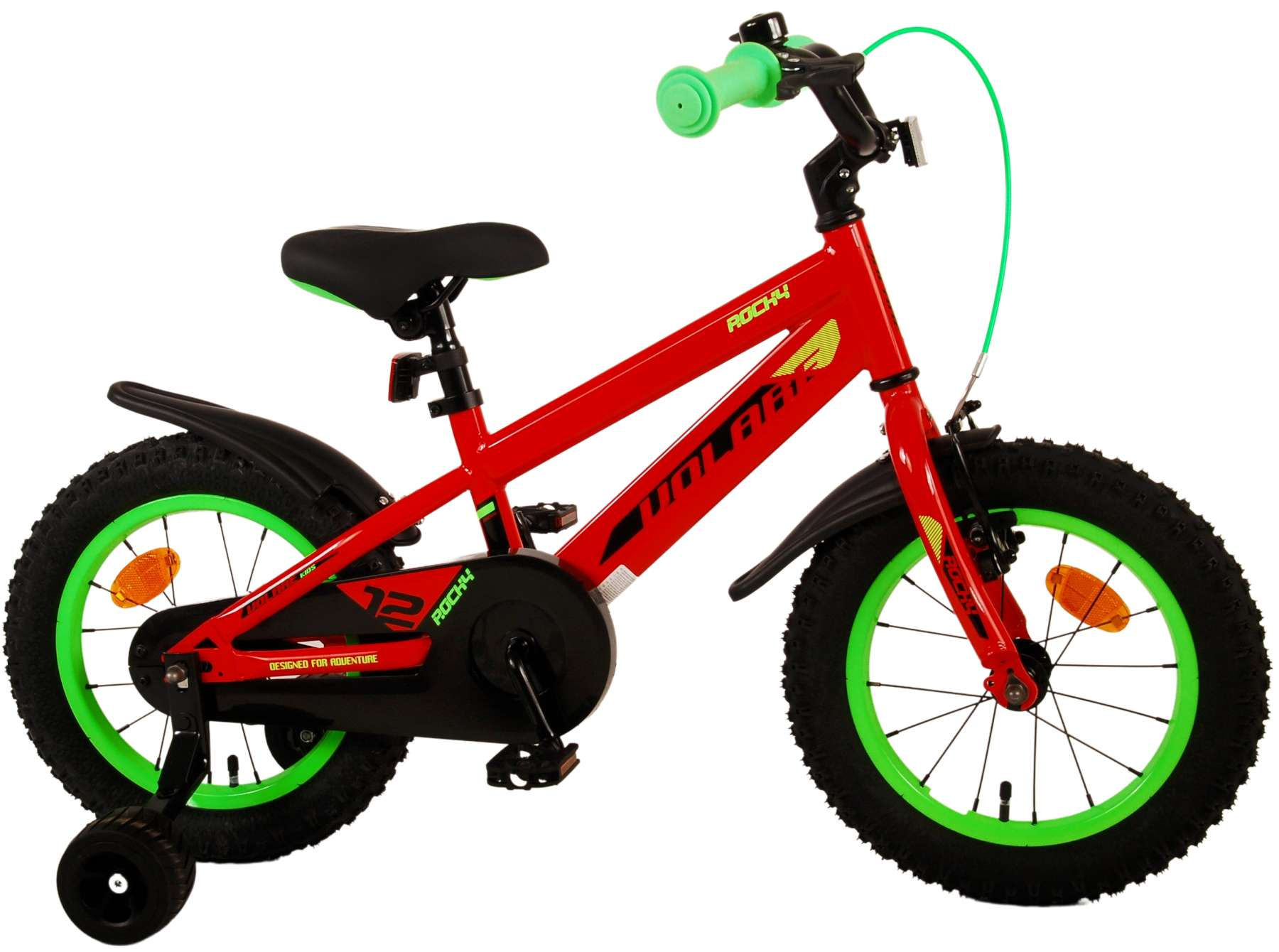 Bicicletta rossa con ruote verdi e rotelle. Il manubrio e il telaio hanno accenti verdi.