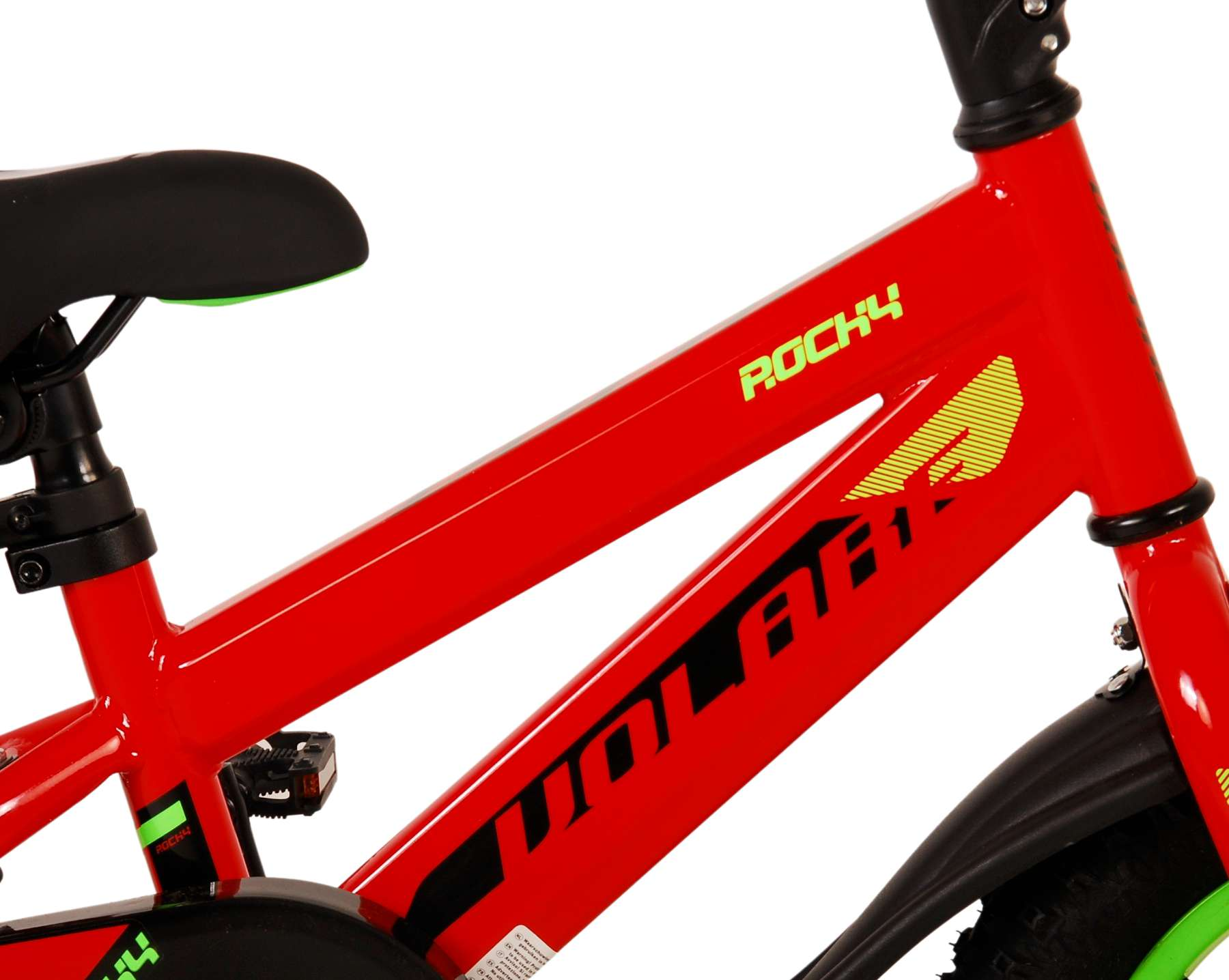 Roter Fahrradrahmen, schwarzer Kotflügel. Grüner "ROCKY"- und "VOLARE"-Text.