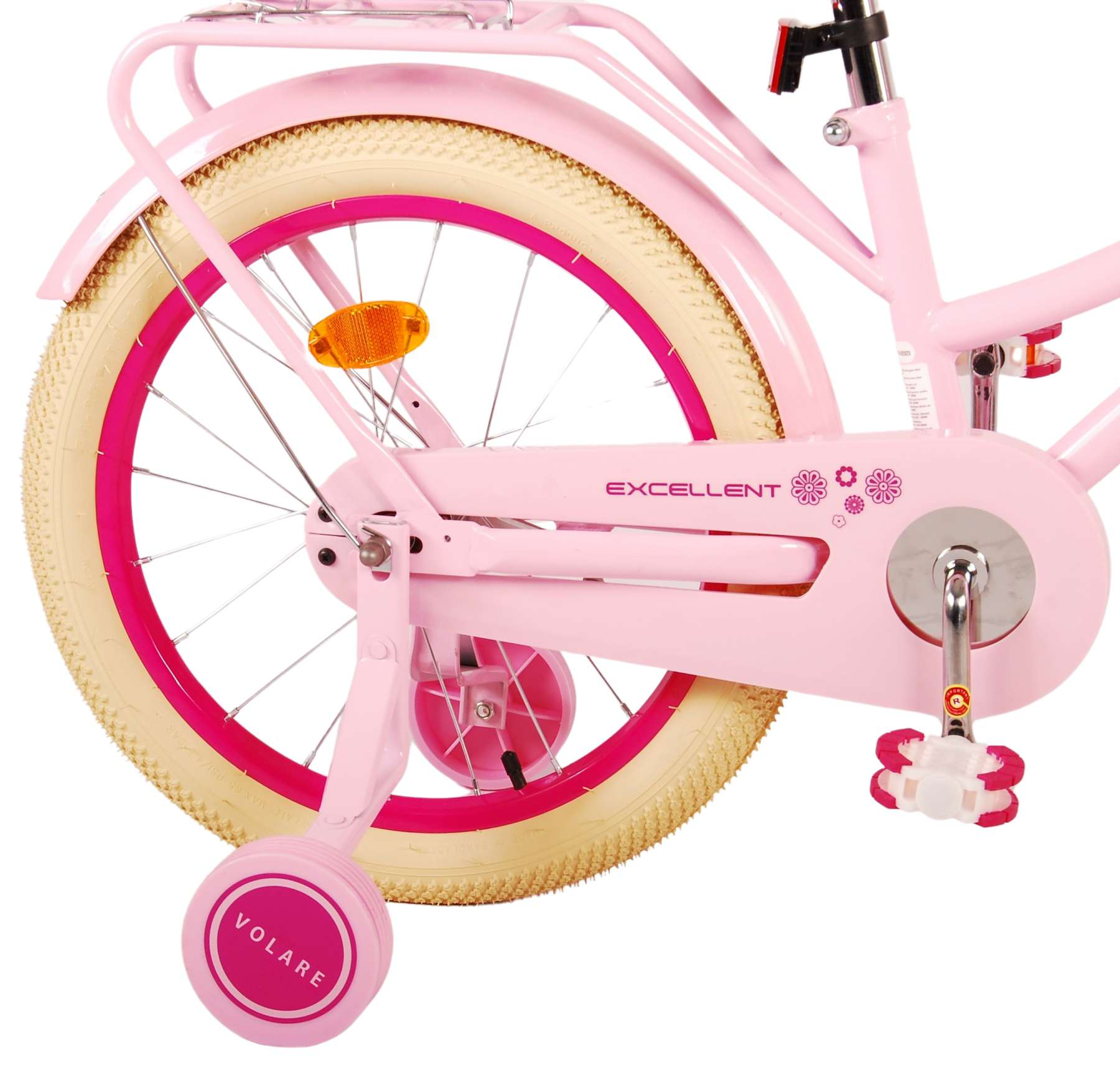 Rosa Kinderfahrrad: rosa Rahmen, weiße Reifen, Stützräder und ein rosa Kettenschutz mit dem Wort "EXCELLENT" darauf.