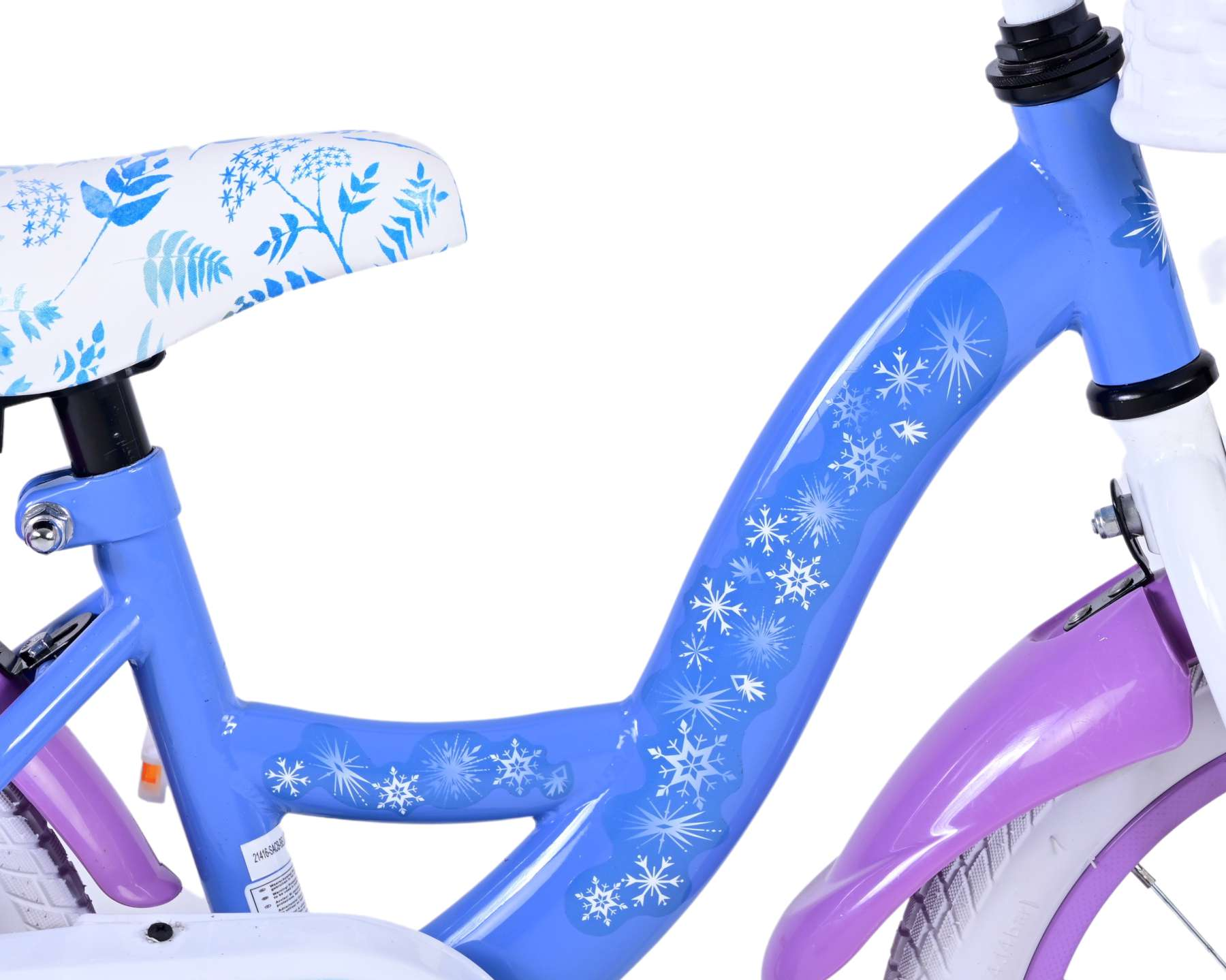 Cuadro de bicicleta azul y blanco con diseños de copos de nieve y guardabarros morado.