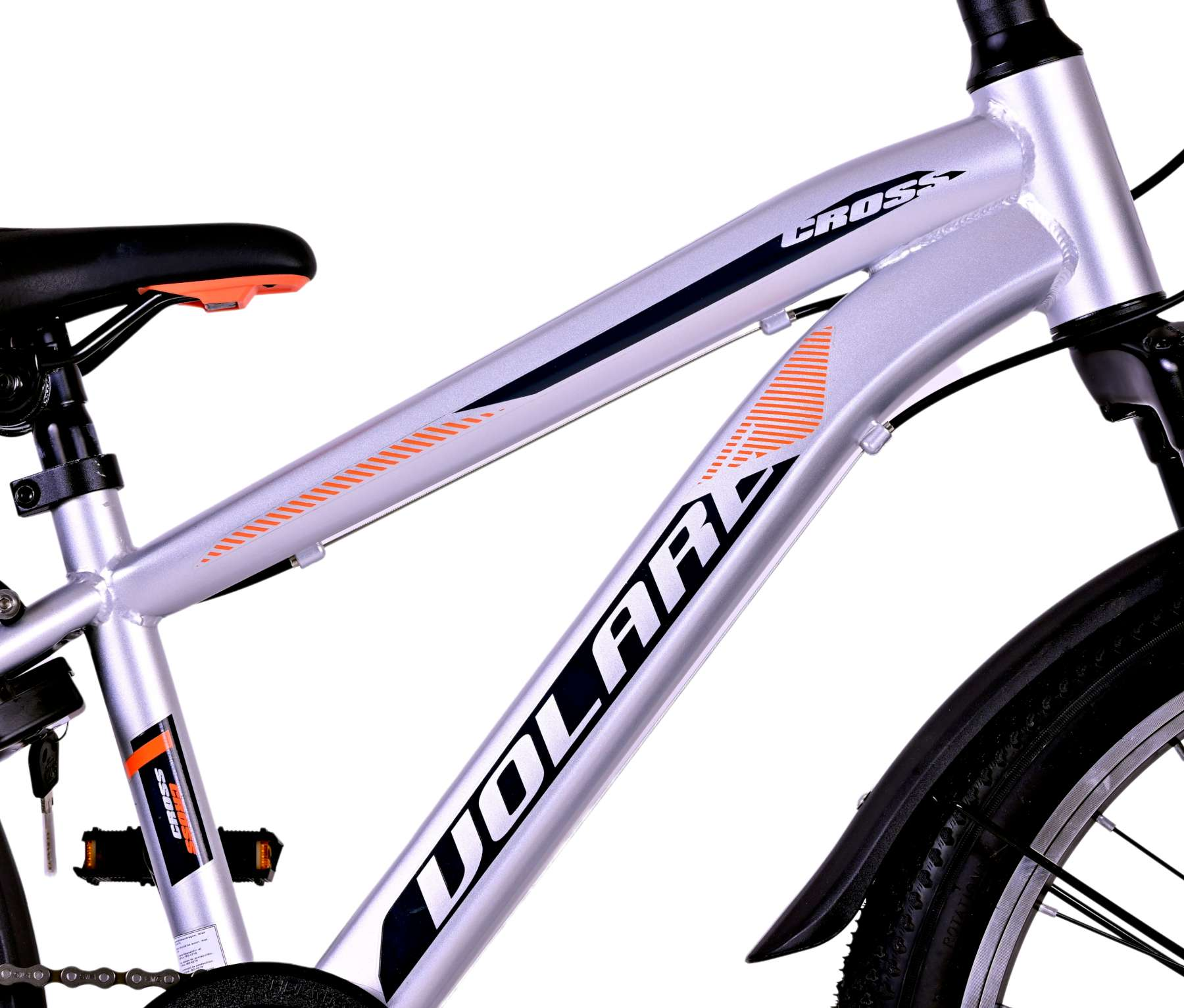Nahaufnahme eines silber-schwarzen Volar Cross Fahrradrahmens mit orangefarbenen Akzenten und Logos.