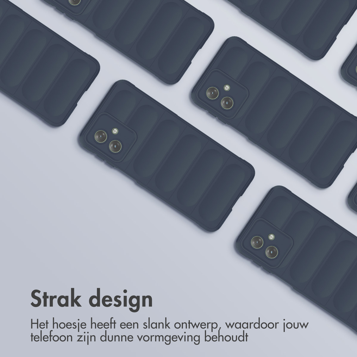 Meerdere donkerblauwe telefoonhoesjes met een strak ontwerp, gerangschikt op een lichtpaarse achtergrond.