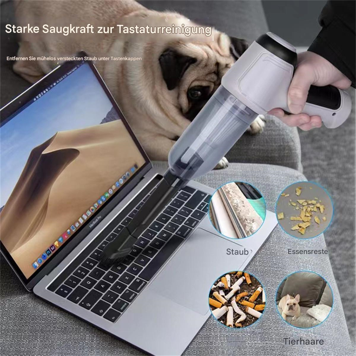 Ein Staubsauger reinigt eine Laptop-Tastatur. Ein Mops-Hund beobachtet. Bilder zeigen Staub und Essen.
