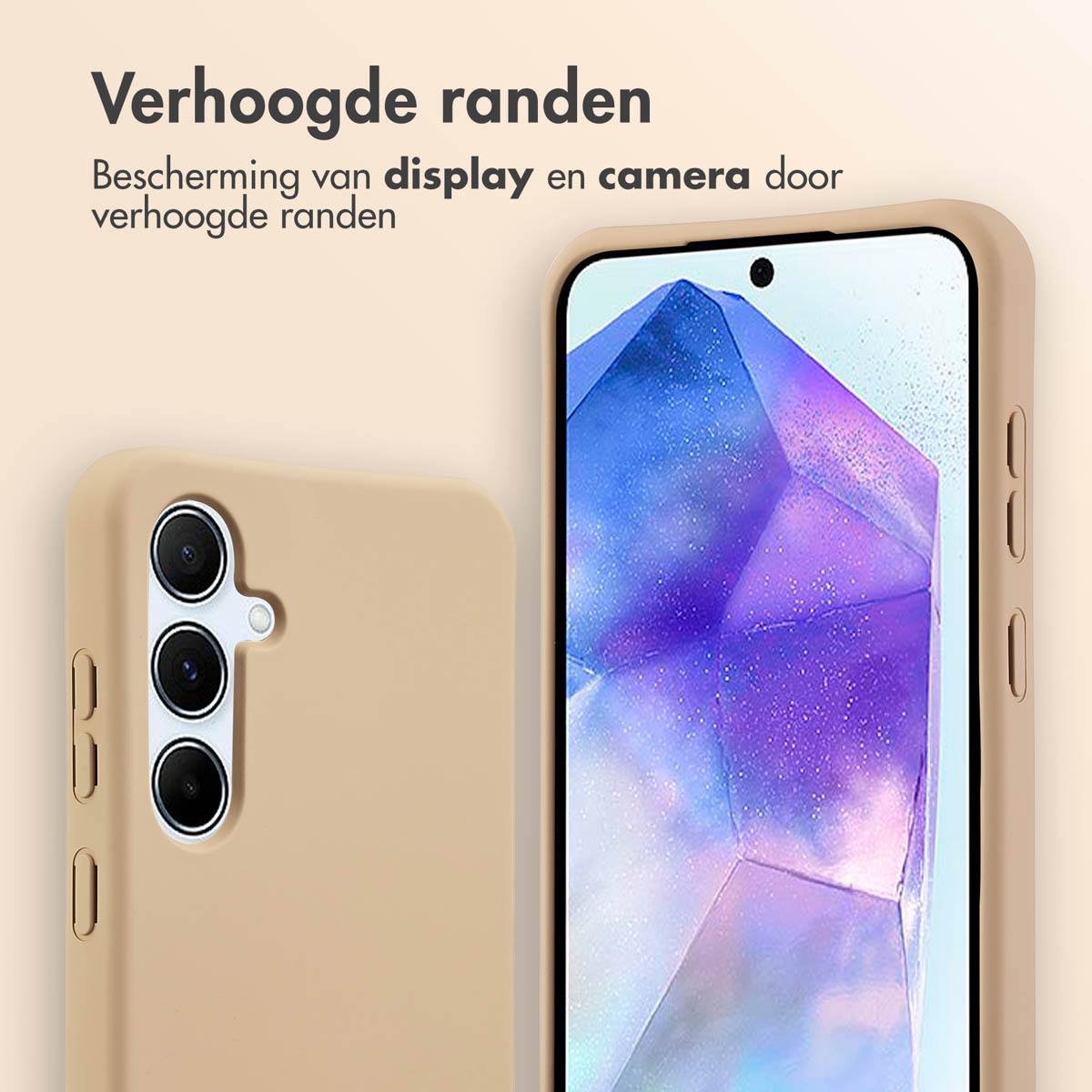 Telefoonhoesje en telefoon. Tekst: Verhoogde randen. Bescherming voor display en camera door verhoogde randen.