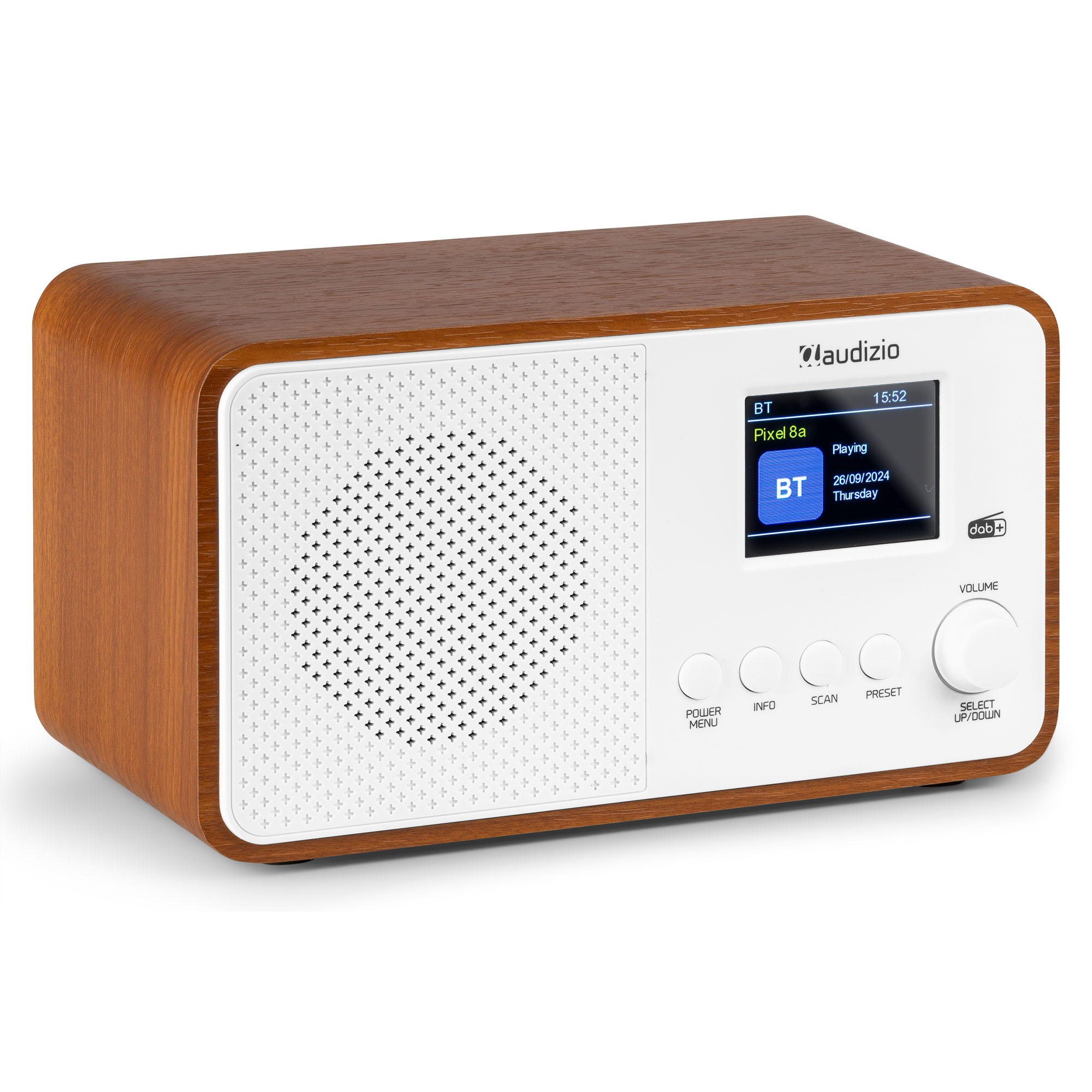 Radio de madera con altavoz blanco y pantalla digital. Tiene botones y una perilla de volumen.