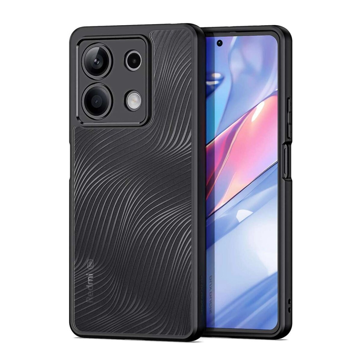 Custodia nera per telefono con motivo a onde strutturato e ritaglio per fotocamera a tripla lente. Il telefono è nero.