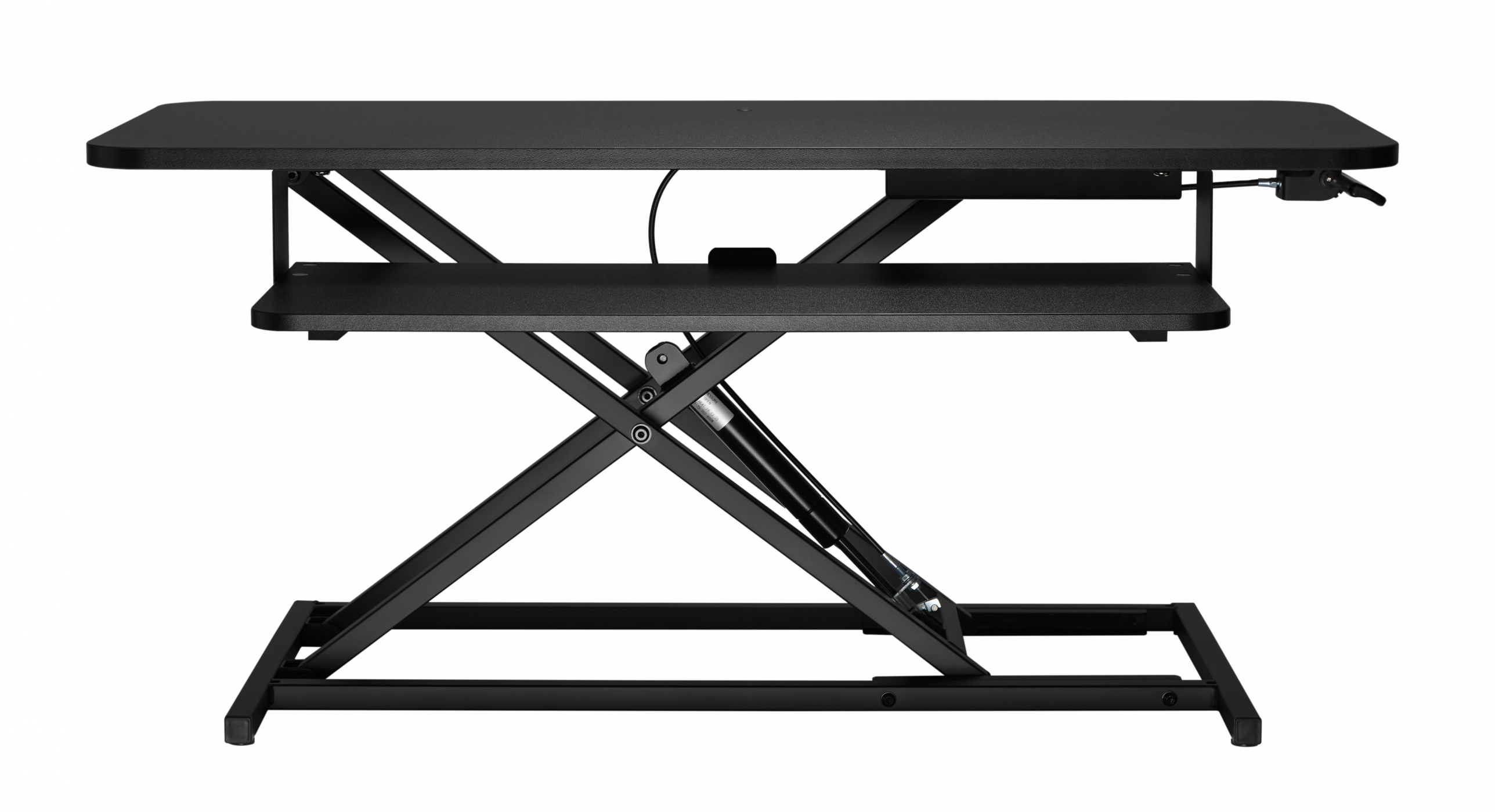 Zwart, verstelbaar zit-sta bureau met een toetsenbordlade en een X-frame basis. Het bureau is leeg.