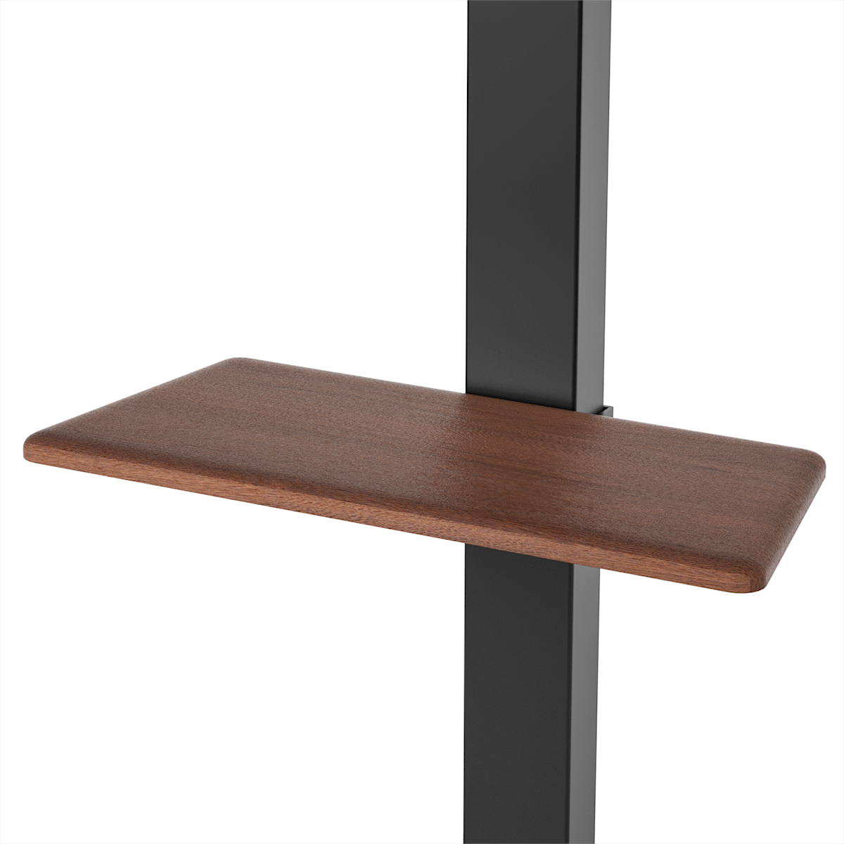 Een bruine houten plank is gemonteerd op een zwarte metalen paal, tegen een witte achtergrond.