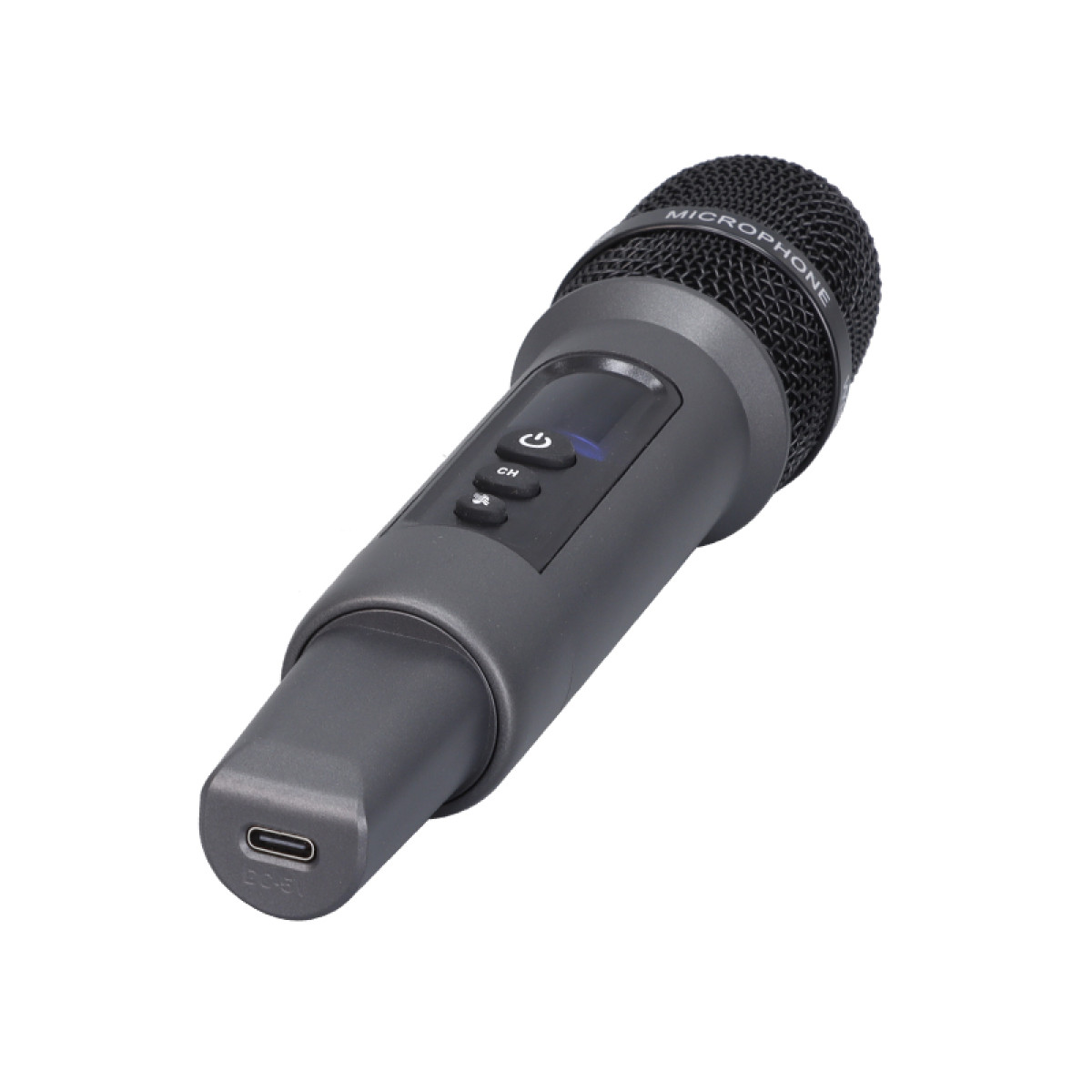 Een grijze draadloze microfoon. Het heeft knoppen, een scherm en een USB-poort aan de onderkant.