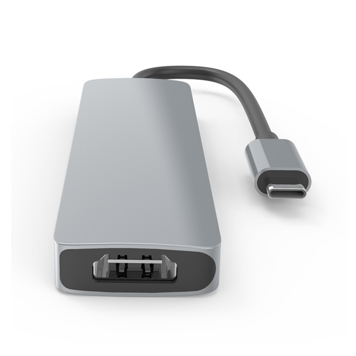 Silberner USB-C-Adapter. Schwarzer USB-Anschluss.