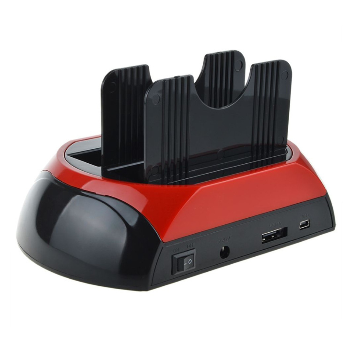 Schwarzes und rotes Kartenlesegerät. Verfügt über Steckplätze, USB-Anschlüsse und einen Ein-/Ausschalter.