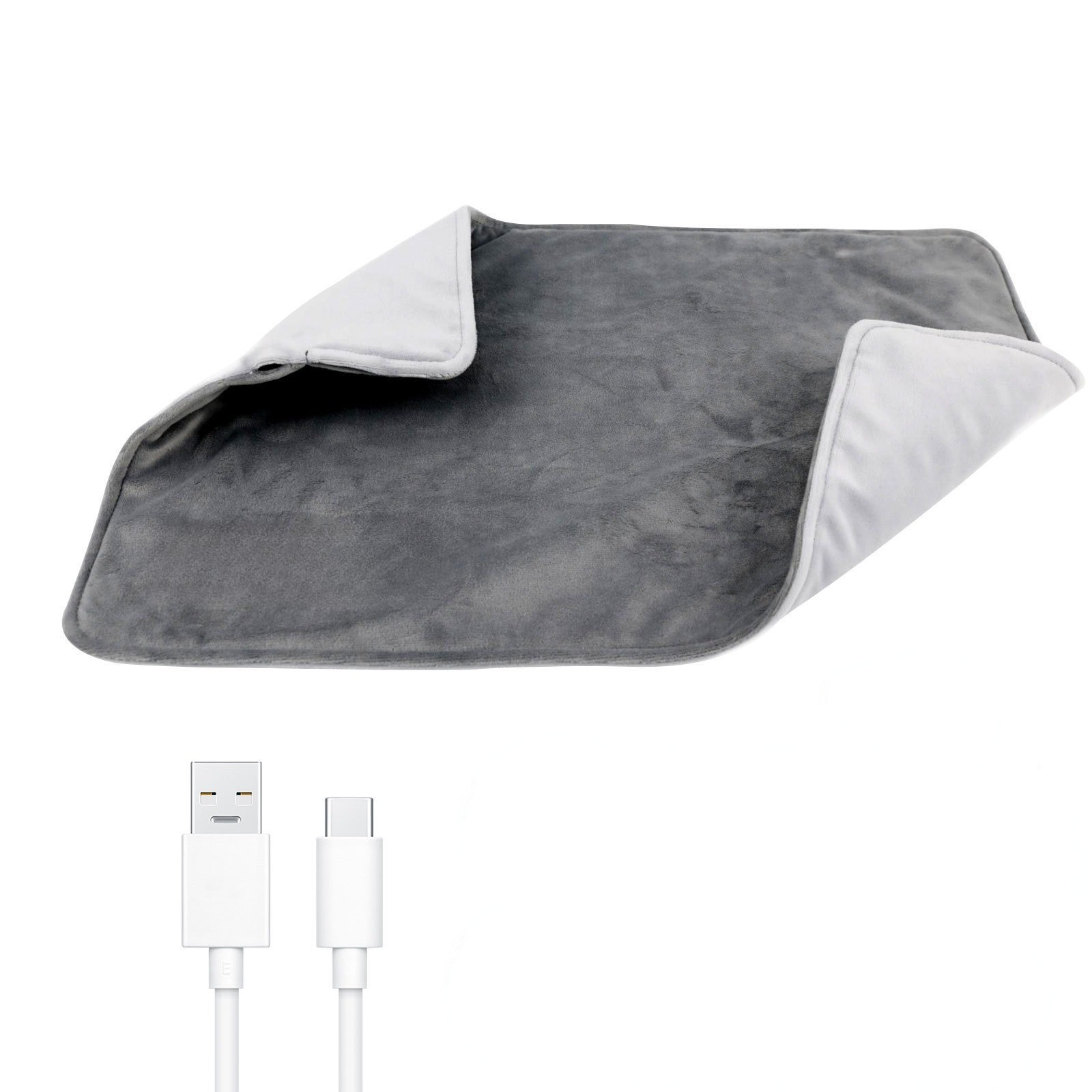 Ein graues Heizkissen mit weißer Innenseite, einem USB-Kabel und einem USB-C-Kabel auf weißem Hintergrund.