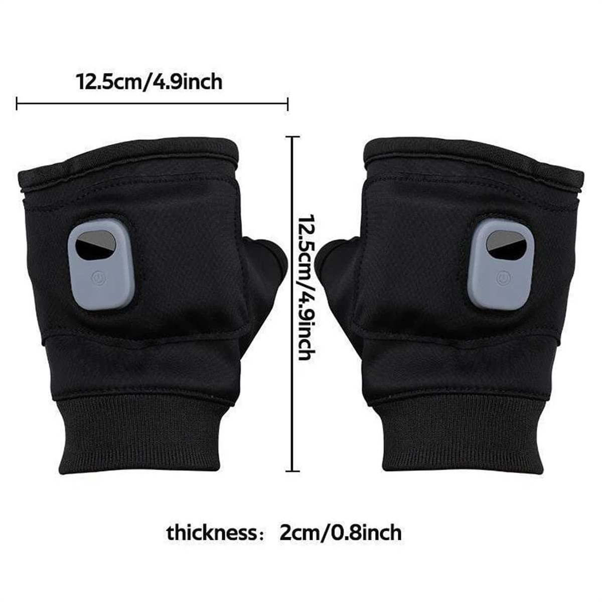 Zwei schwarze beheizte Handschuhe mit grauem Knopf. Abmessungen: 12,5 cm/4,9 Zoll und 2 cm/0,8 Zoll Dicke.