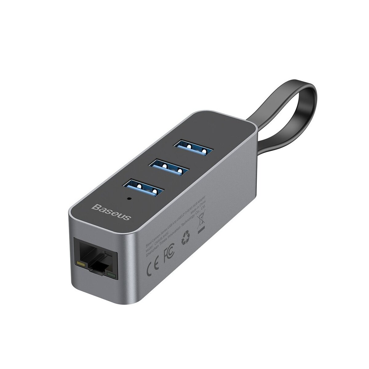 Ein silberner und grauer USB-Hub mit Netzwerkanschluss. Er hat drei USB-Anschlüsse und eine schwarze Schlaufe.