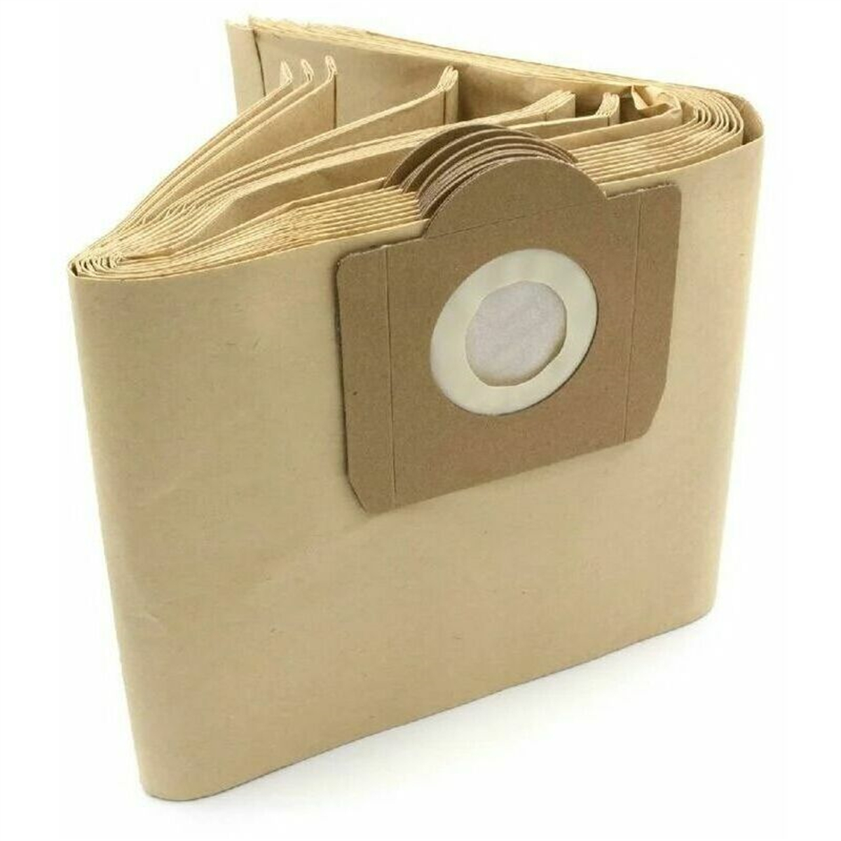 Ein gefalteter brauner Papiersaugerbeutel mit einem runden Filter, vor weißem Hintergrund.