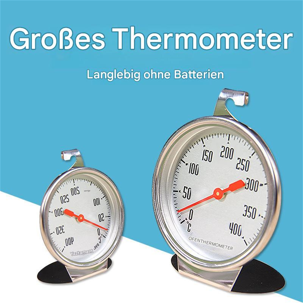 Zwei Backofenthermometer, eines mit größerem Zifferblatt. Der Hintergrund ist blau.