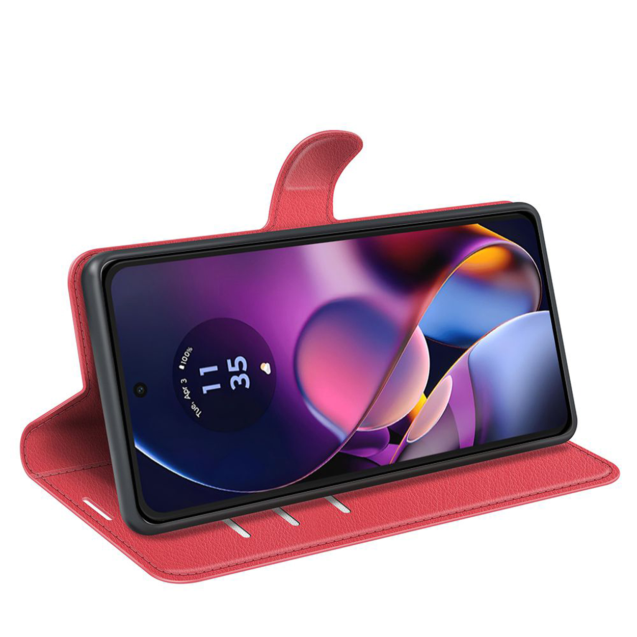 Rode telefoonhoes met telefoon erin. De telefoon staat op een standaard. Witte achtergrond.