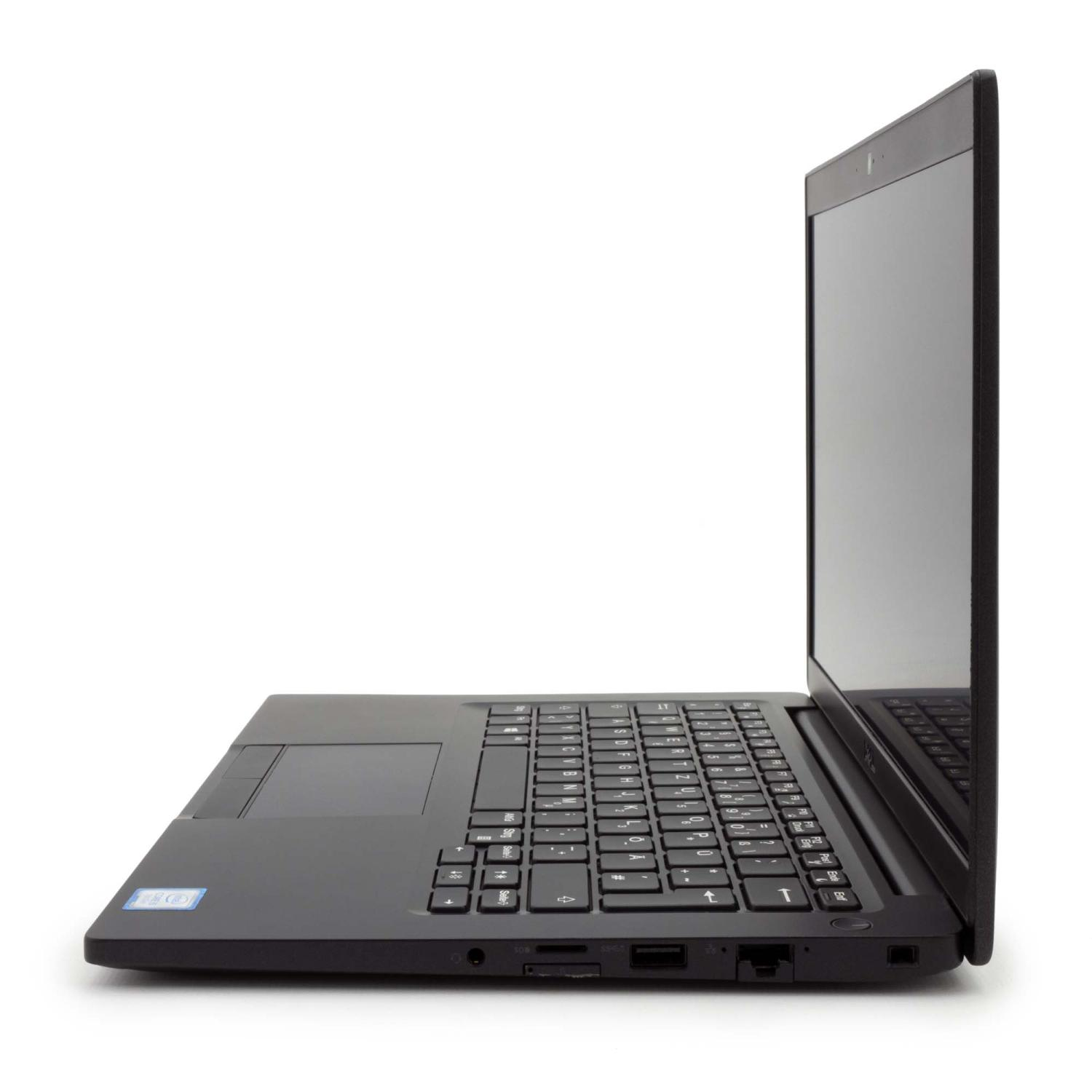 Schwarzer Laptop, geöffnet, Profilansicht. Weißer Hintergrund. Tastatur und Touchpad sichtbar.