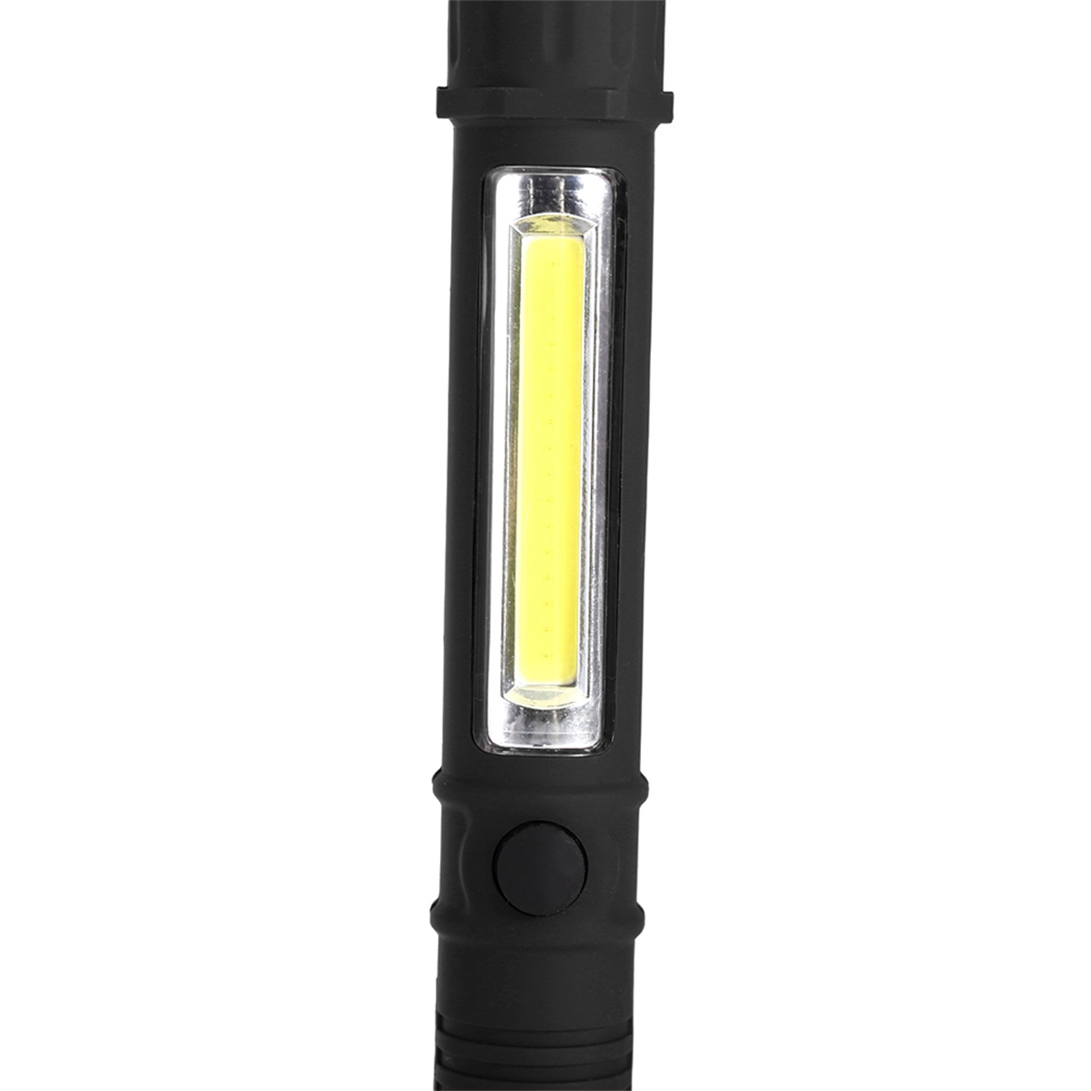 Eine schwarze Taschenlampe mit hellem, weißem, rechteckigem LED-Licht. Am Griff befindet sich ein Knopf.