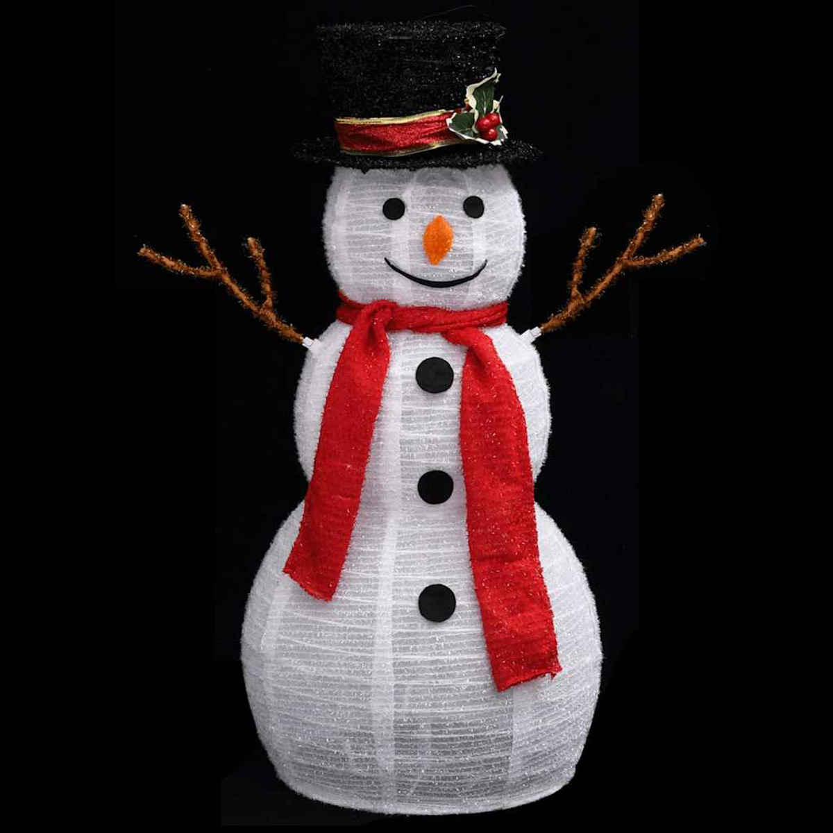 Schneemann mit Zylinder, Schal und Knöpfen auf schwarzem Hintergrund.