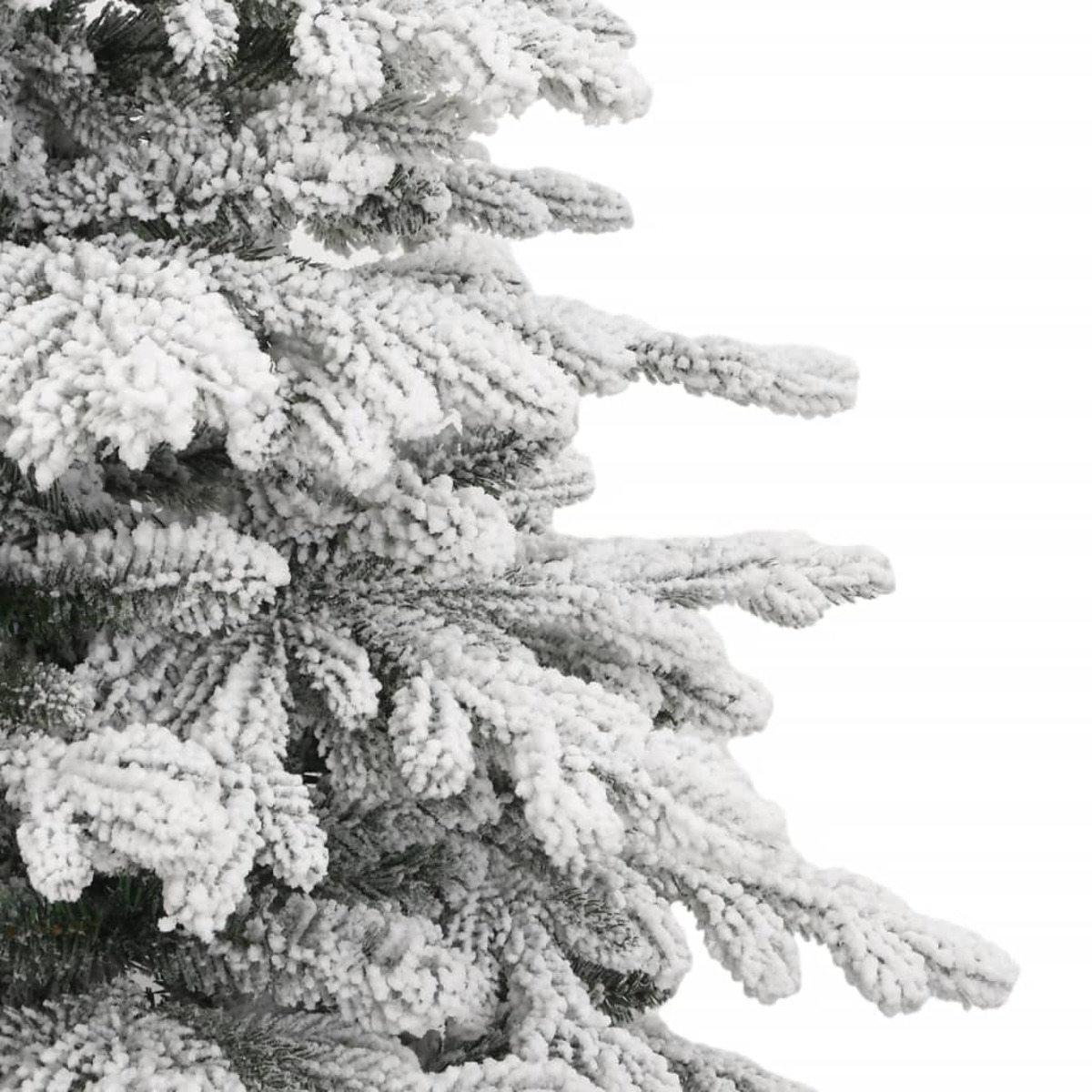 Nahaufnahme eines weißen, schneebedeckten Weihnachtsbaumzweigs.