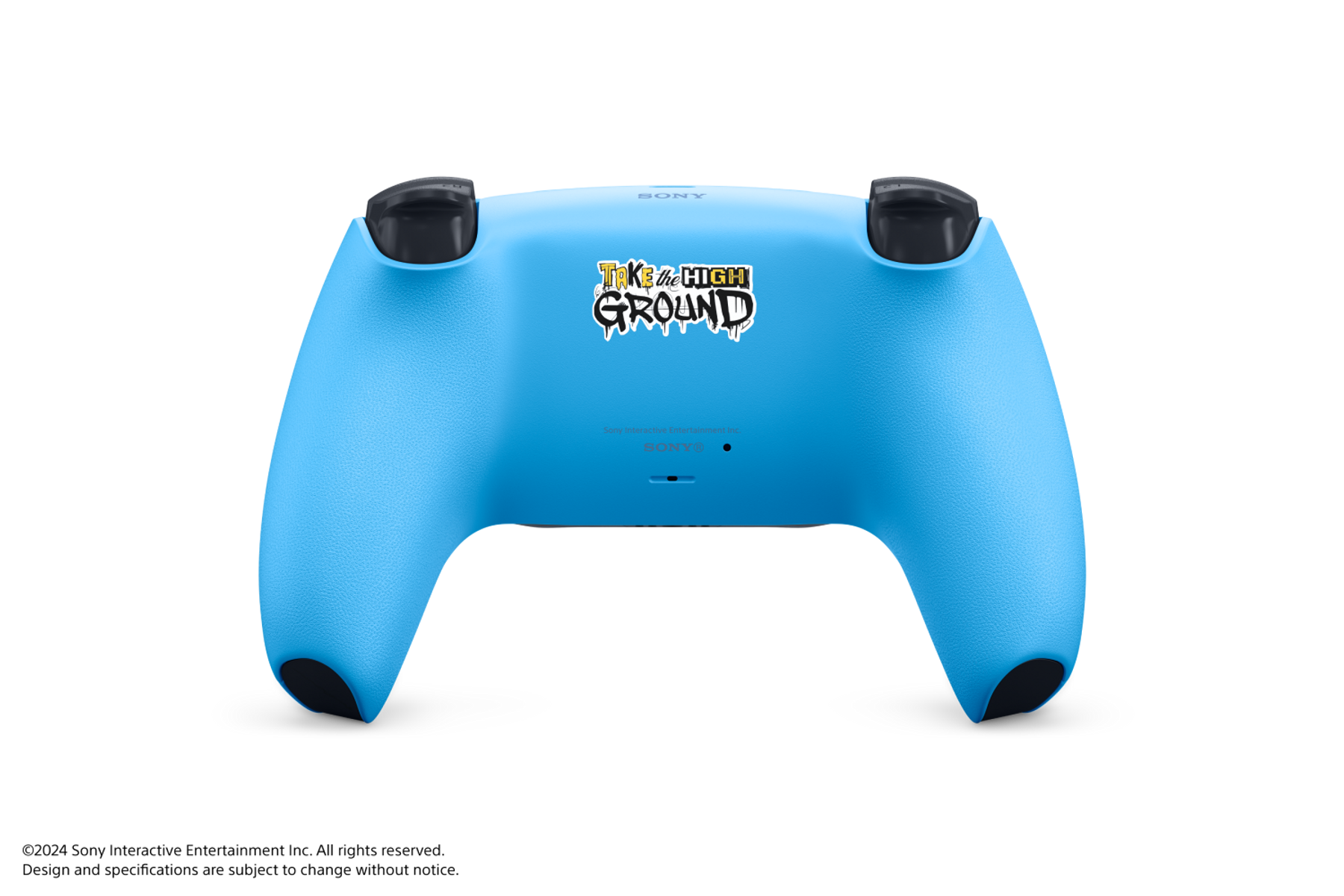 Niebieski kontroler Playstation 5 ze słowami 'Take the High Ground'.