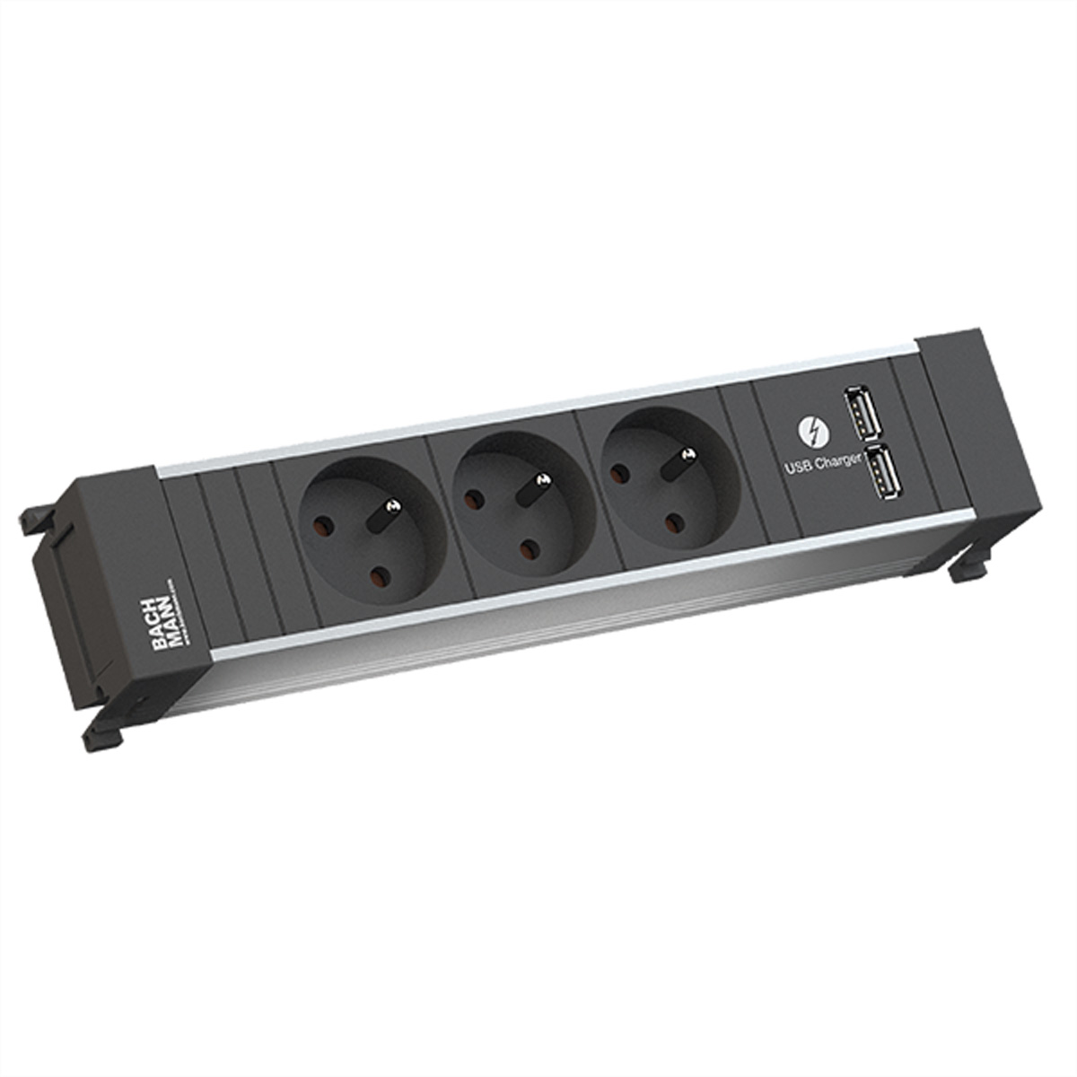 Schwarze und silberne Steckdosenleiste mit drei Steckdosen und zwei USB-Ladegeräten. Die Marke ist Bachmann.