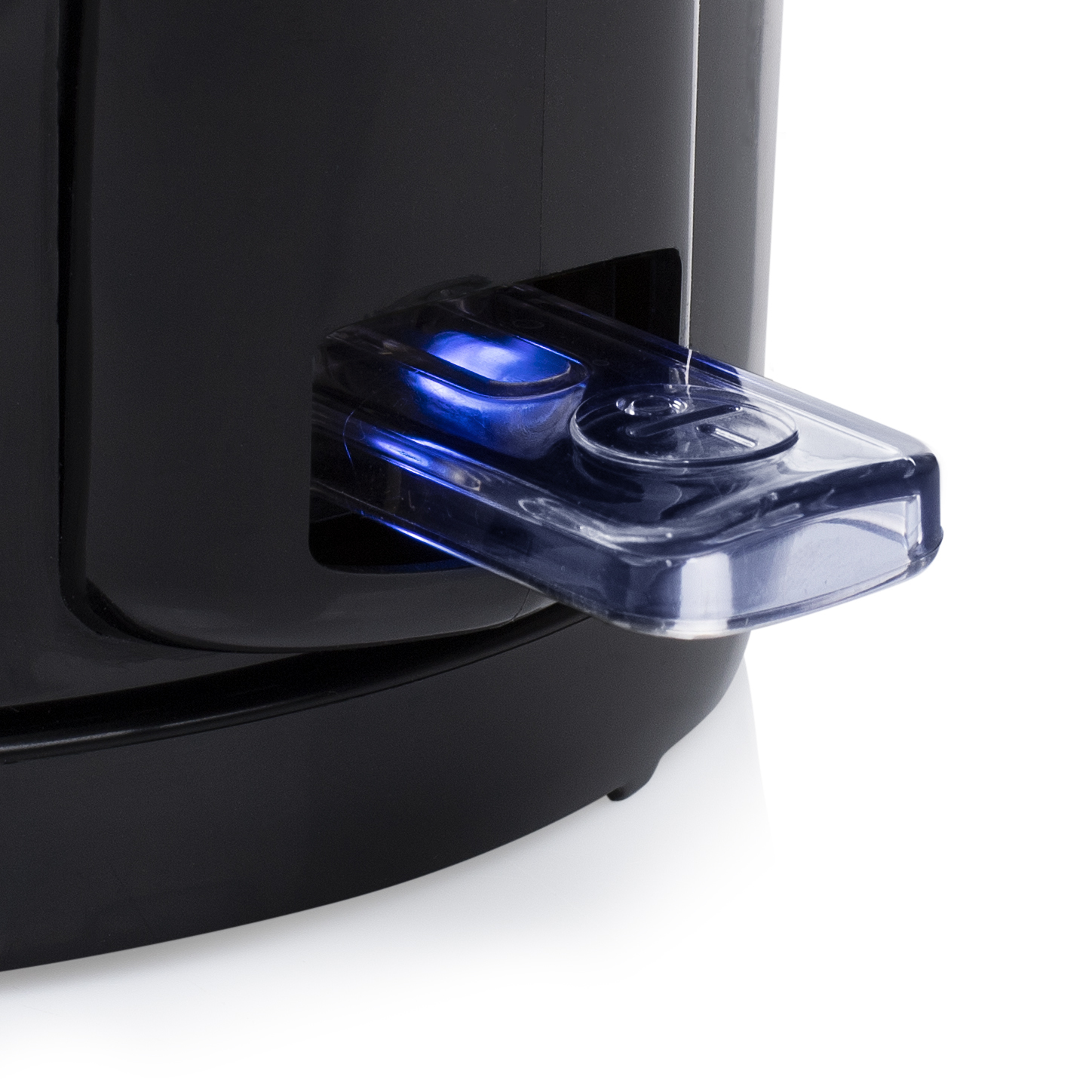 Ludzie przy stole, z podzielonym obrazem pokazującym porównanie szczegółów i logo Imou.